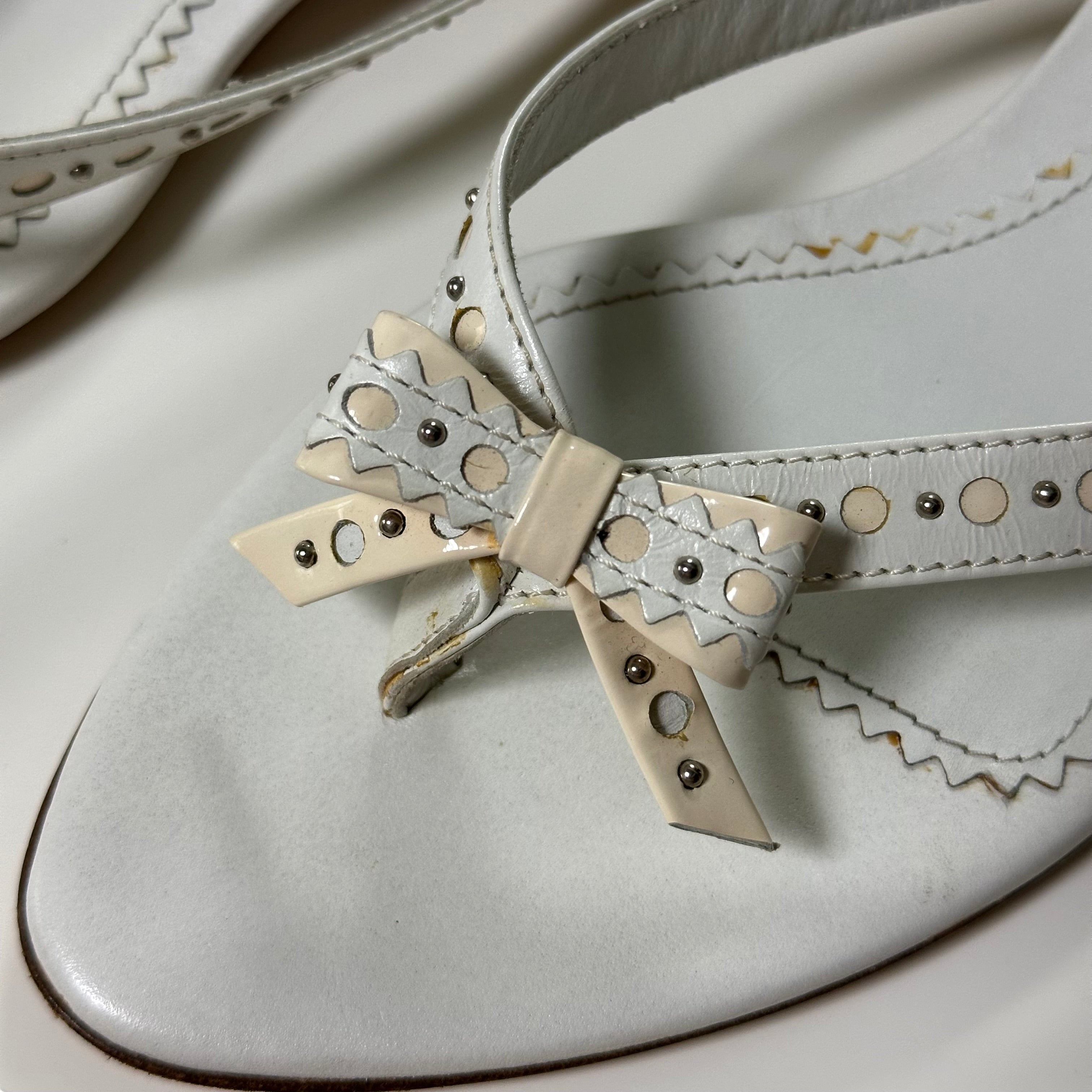 CHRISTIAN DIOR Spring Summer 2004 D'Trick Leather Studded Sandals - 7
