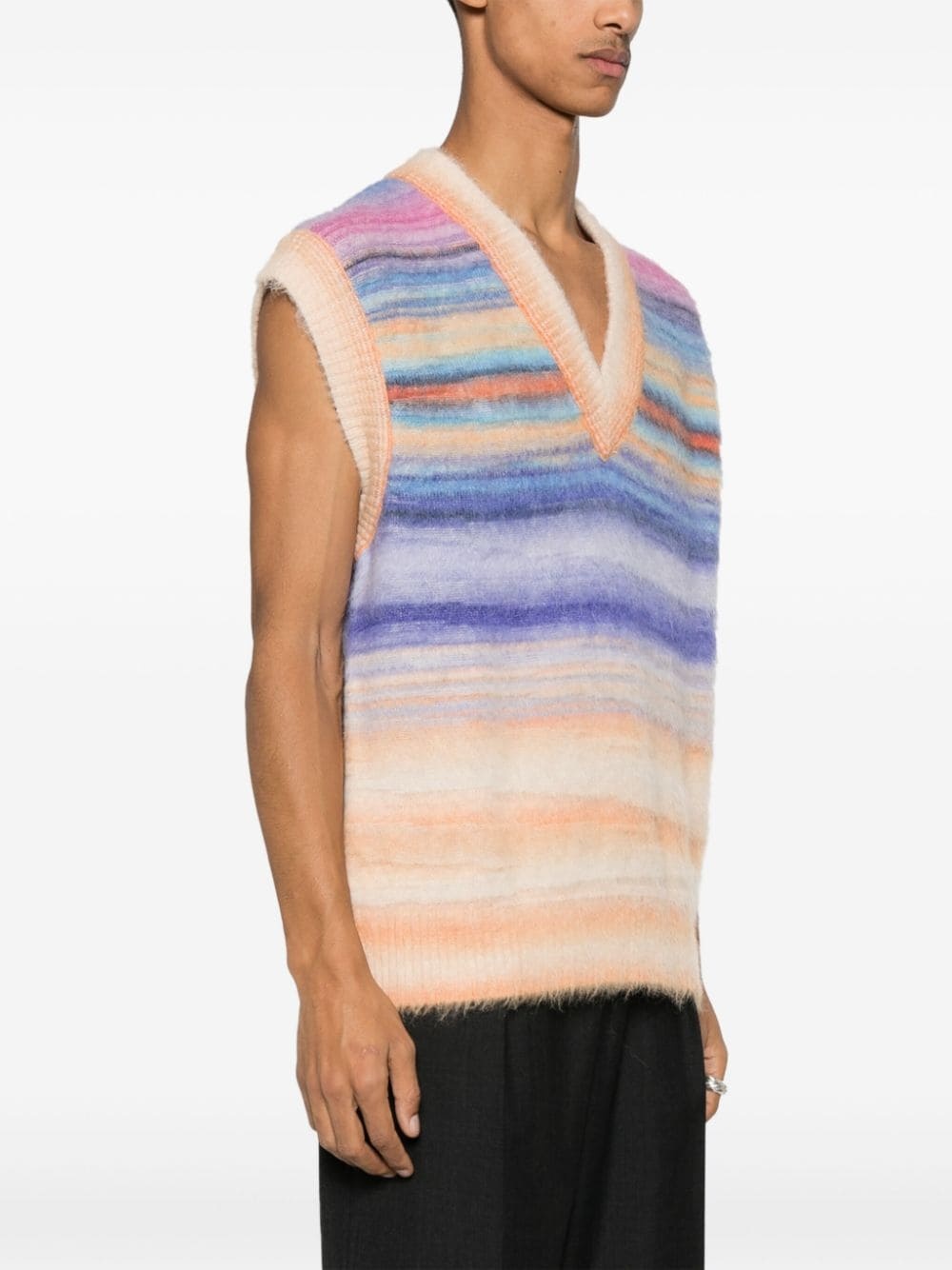 V-neck striped vest - 3