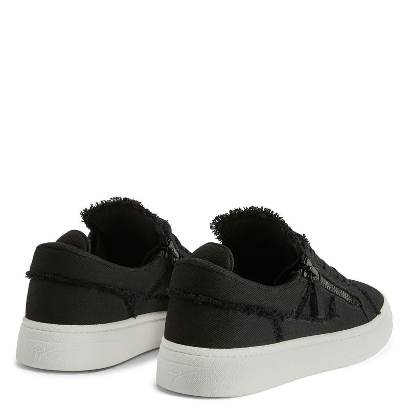 Giuseppe Zanotti Gz94 outlook