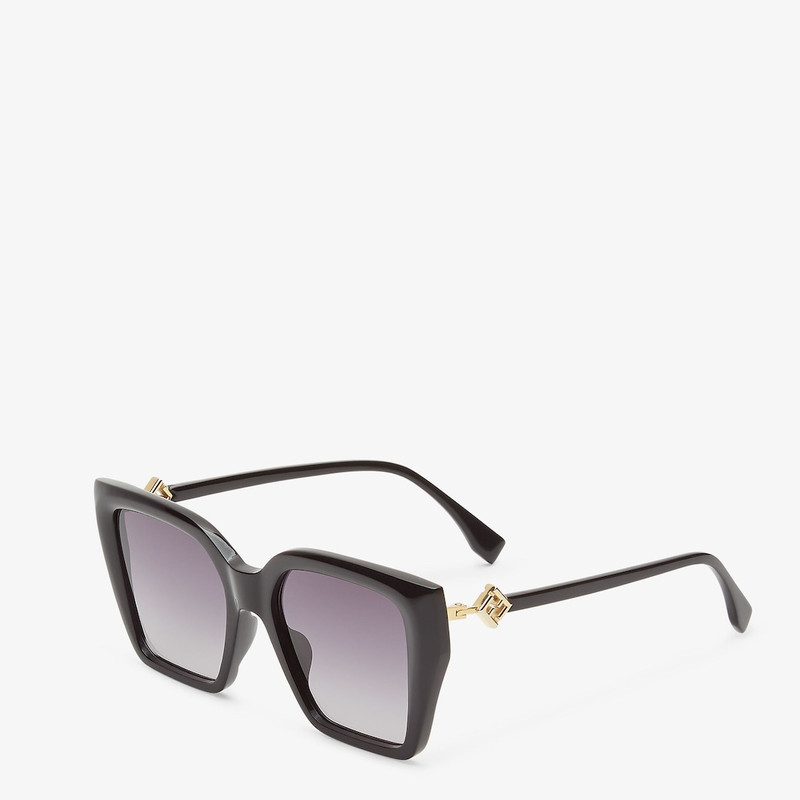 FENDI FF Diamonds outlook