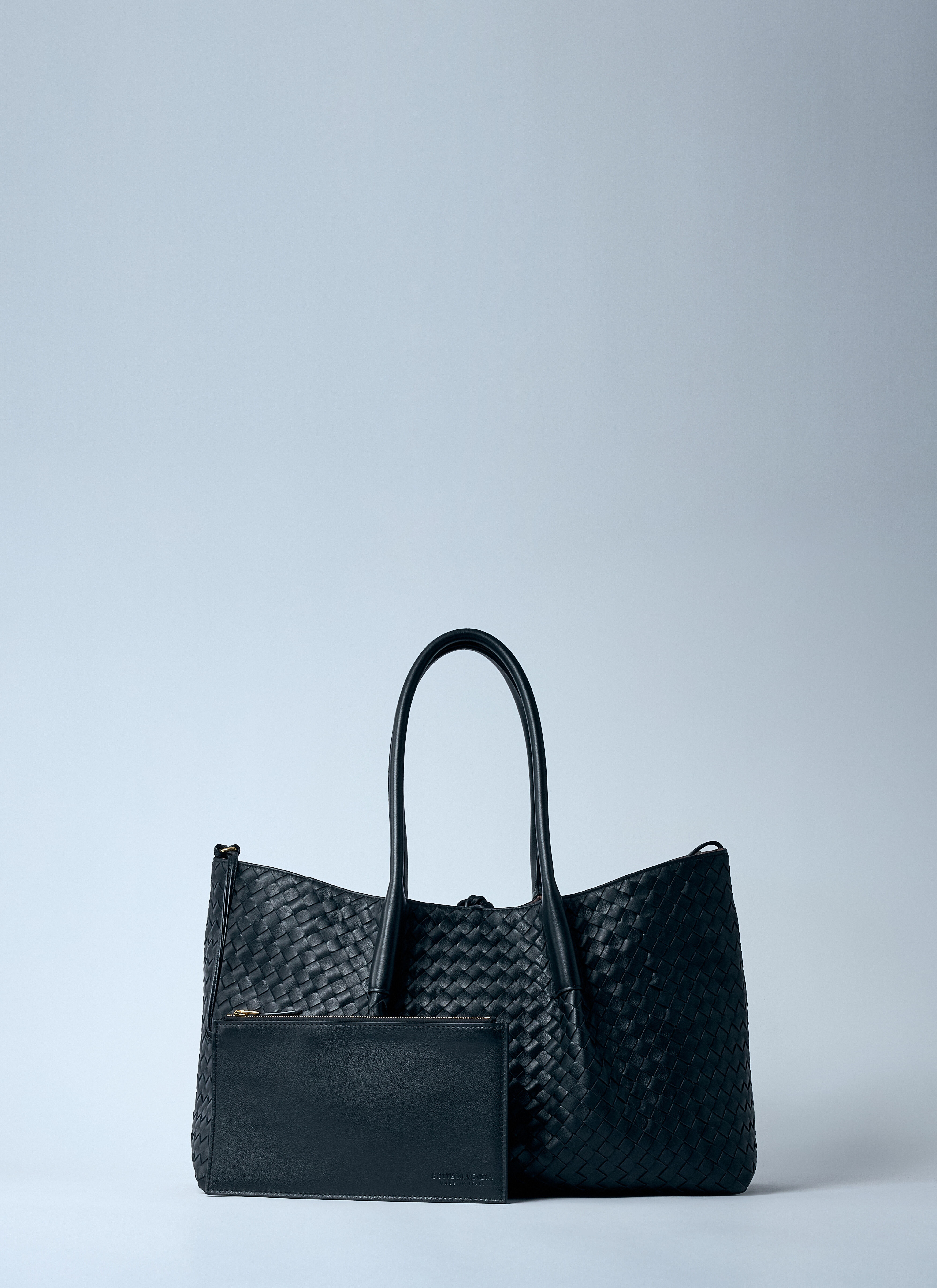 【Bottega Veneta】ミディアム ピナコテーカ バッグ 817166V5AG1 Bottega Veneta】ミディアム ピナコテーカ バッグ 817166V5AG1