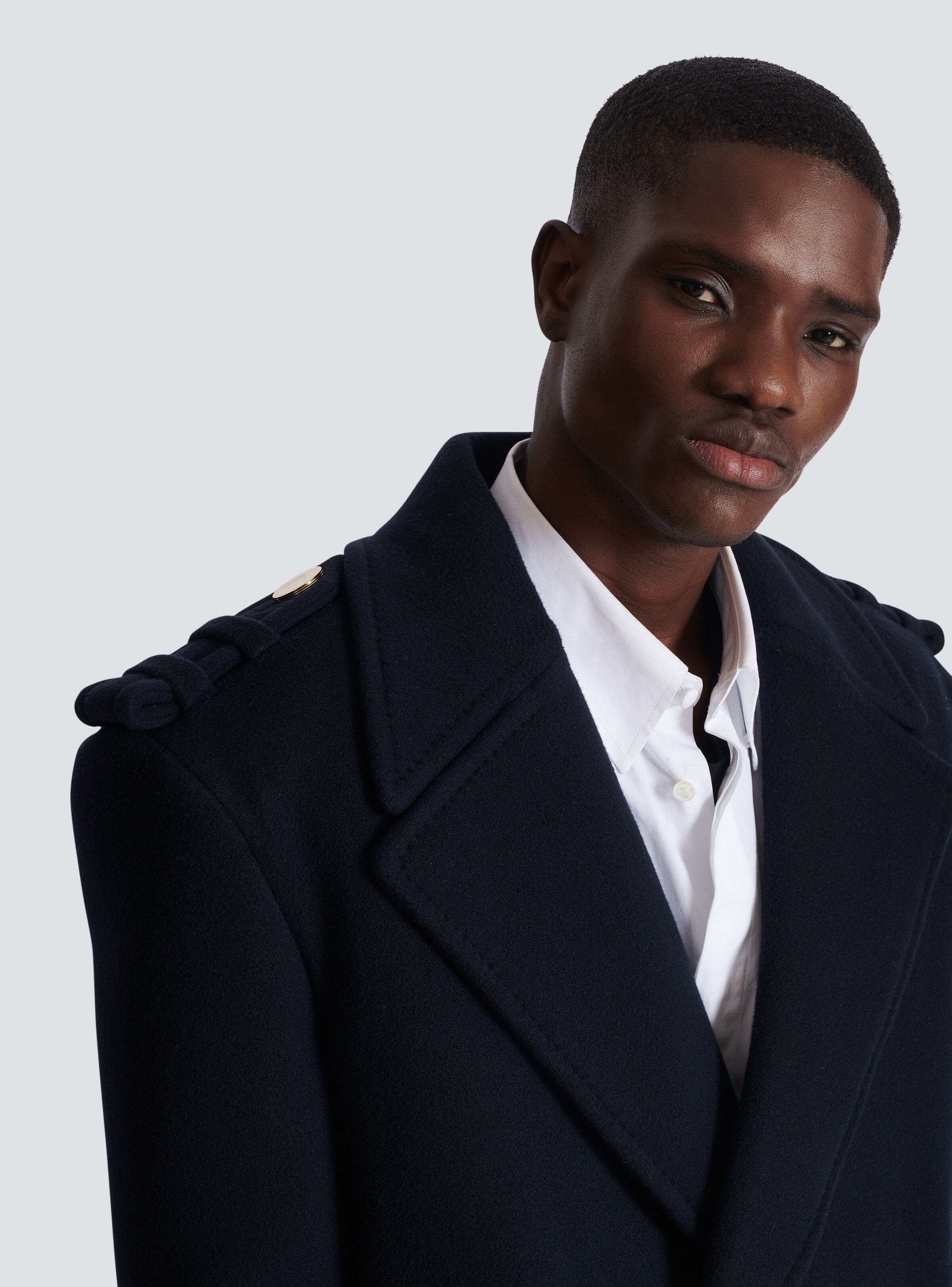 Cropped wool reefer jacket - 8