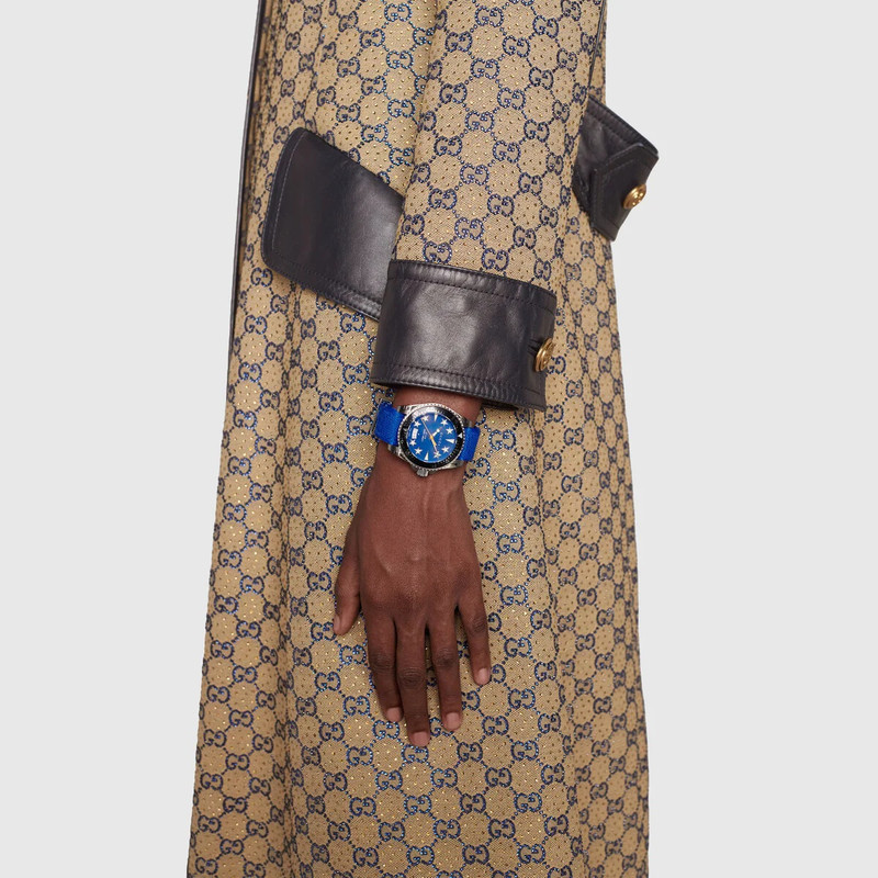 Limited Edition Gucci Dive, 40mm 9