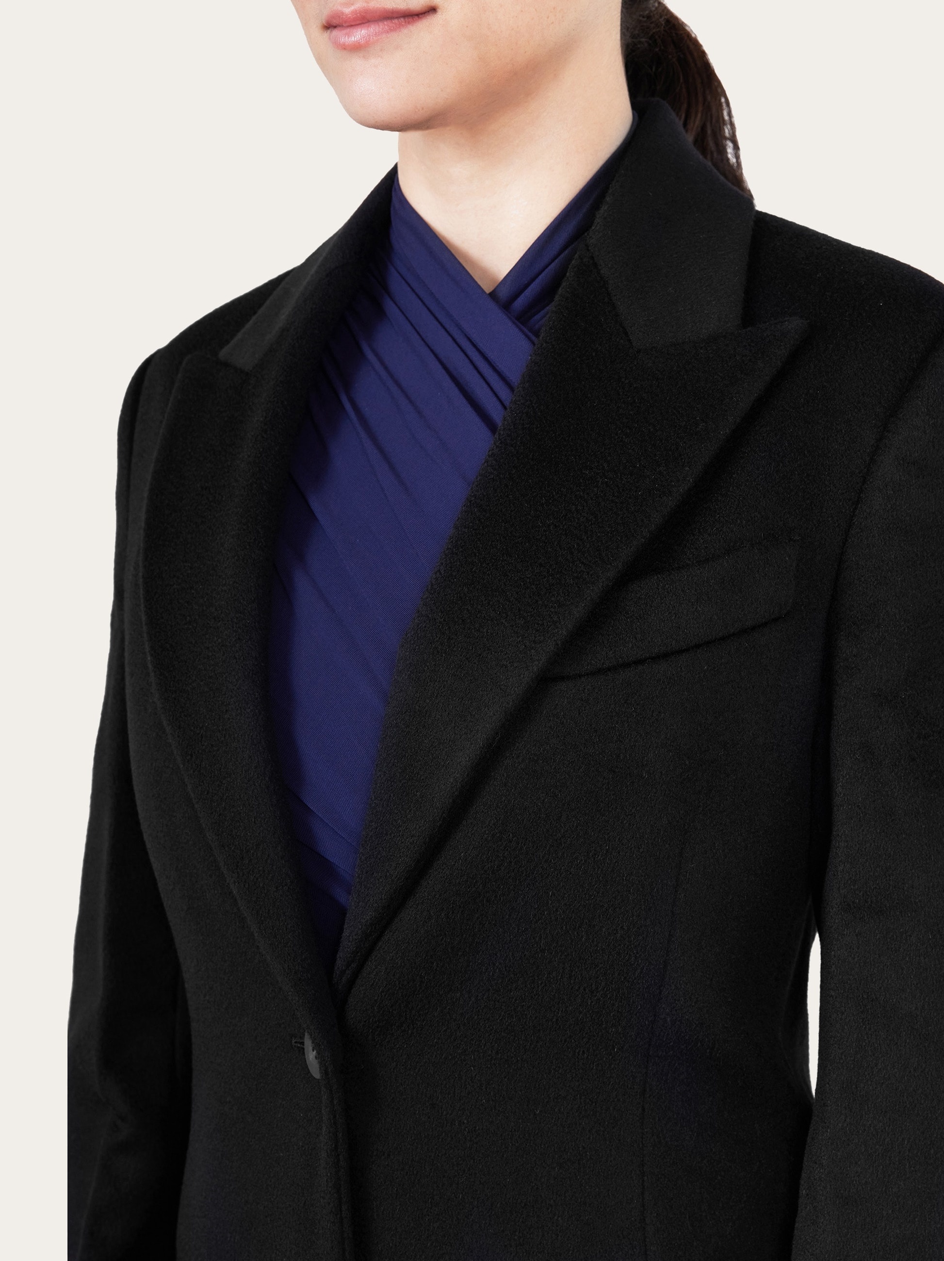 Single breasted coat - 6