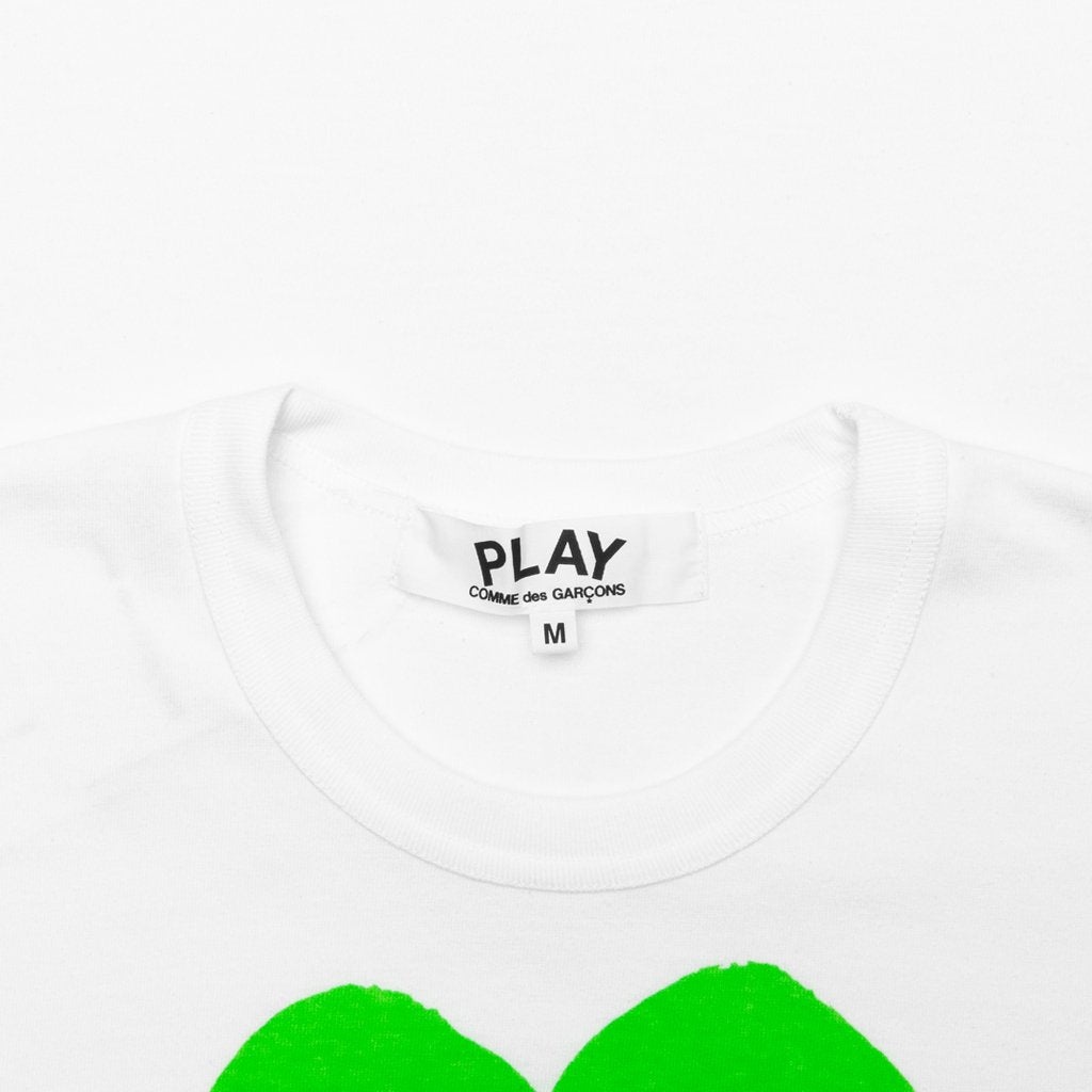 COMME DES GARCONS PLAY WOMEN'S COLORED HEART TEE - GREEN - 2