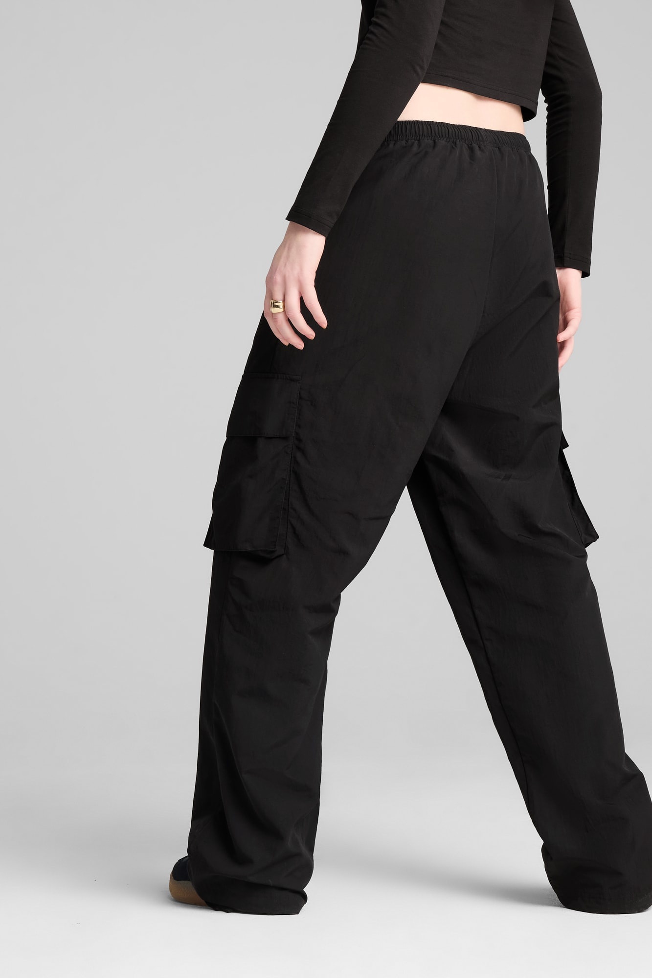 Wardrobe Essentials Women's Relaxed Woven Cargo Pants - 6