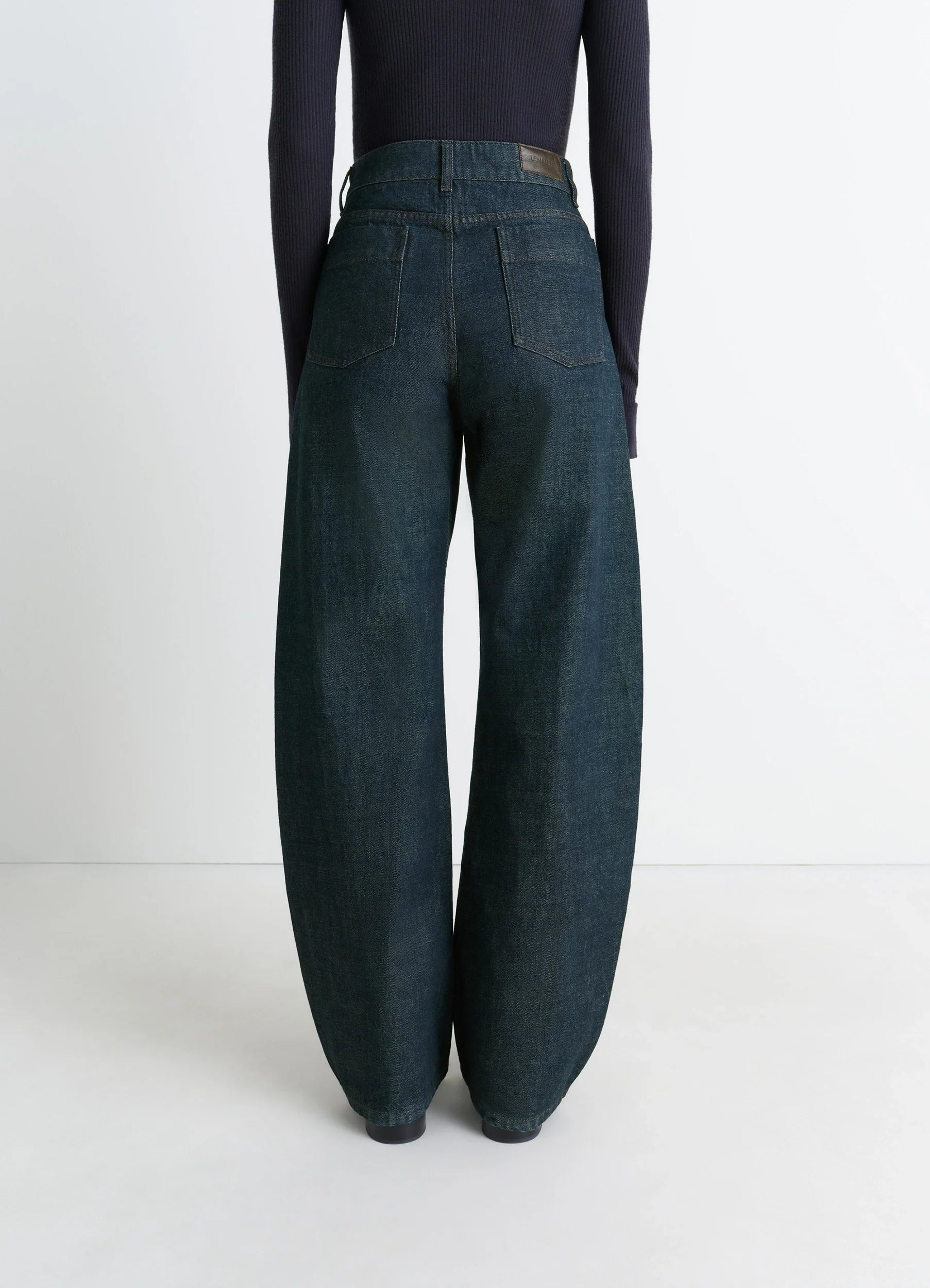 HIGH WAISTED CURVED PANTS - 4