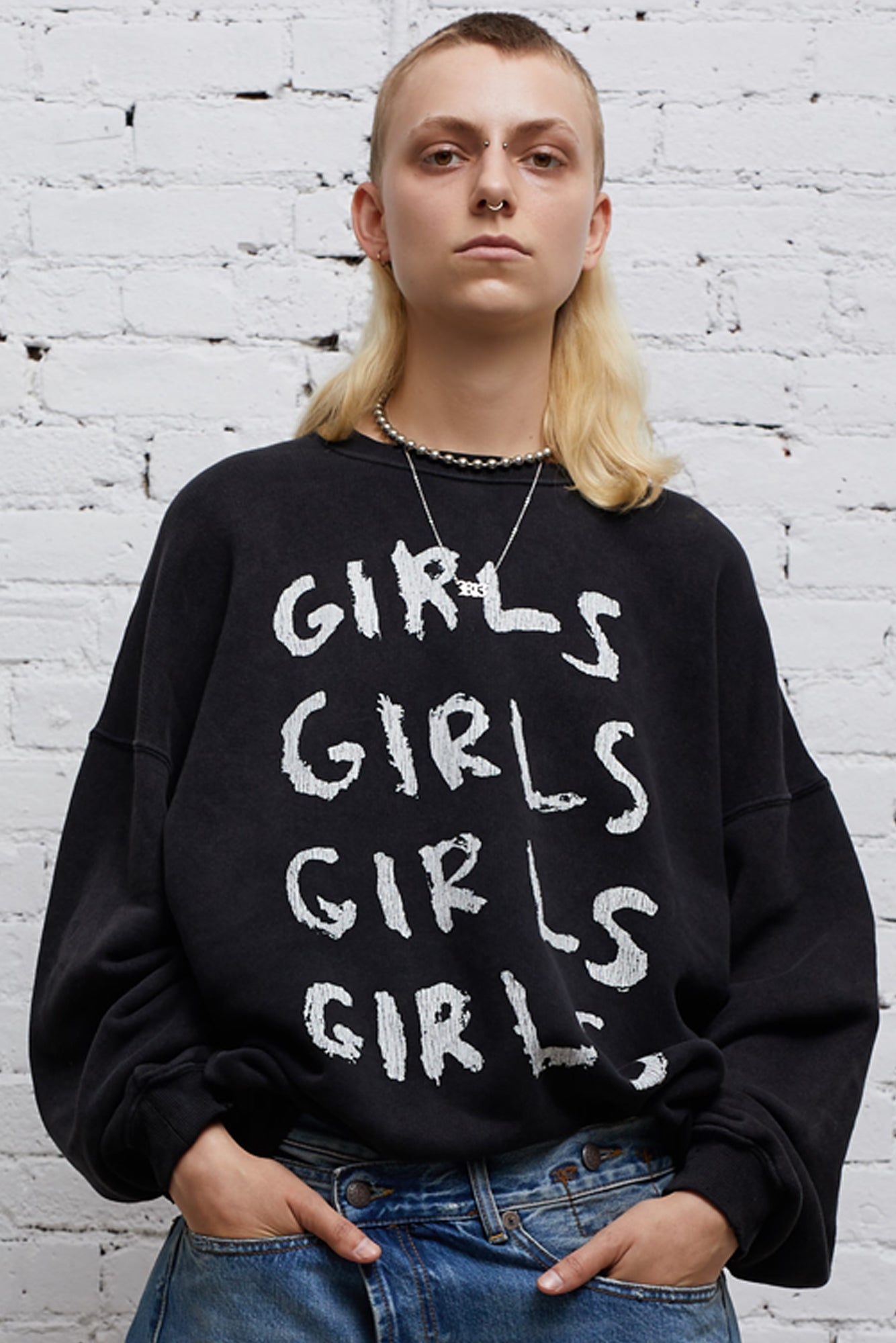 GIRLS GIRLS OVERSIZED CREWNECK - ACID BLACK | R13 - 2