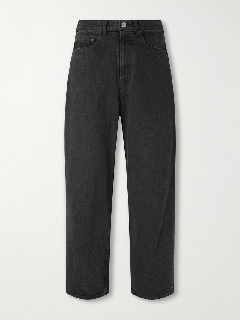 Straight-Leg Jeans 1