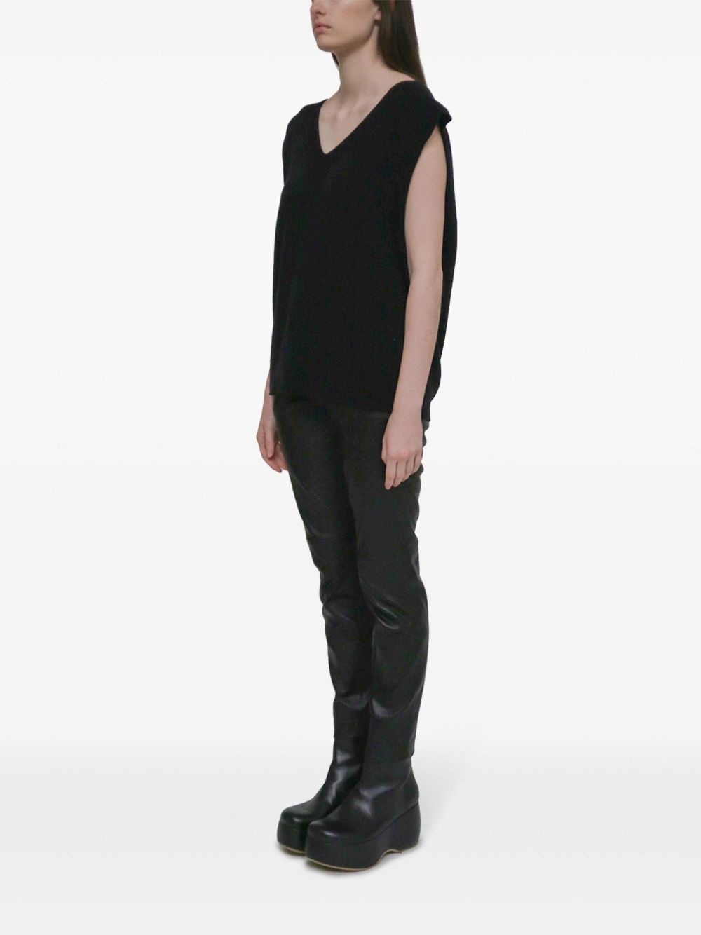 V-neck knitted vest - 3