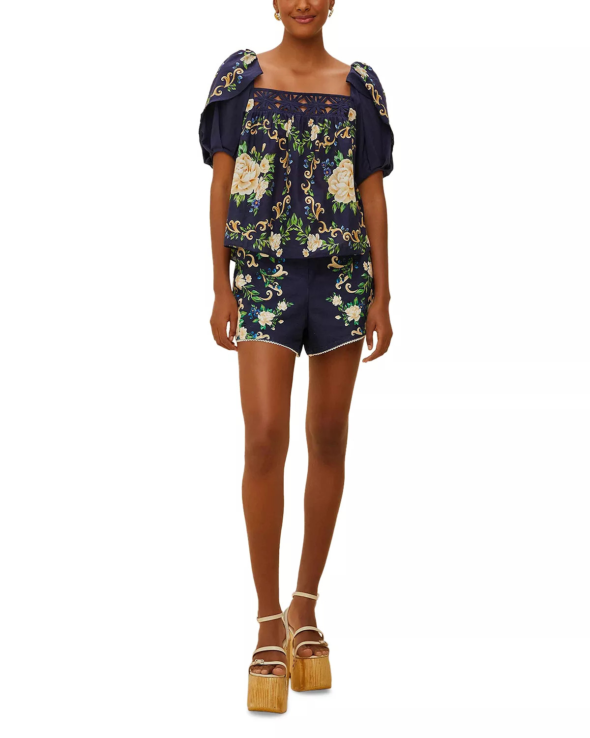 Flower Tapestry Shorts - 2