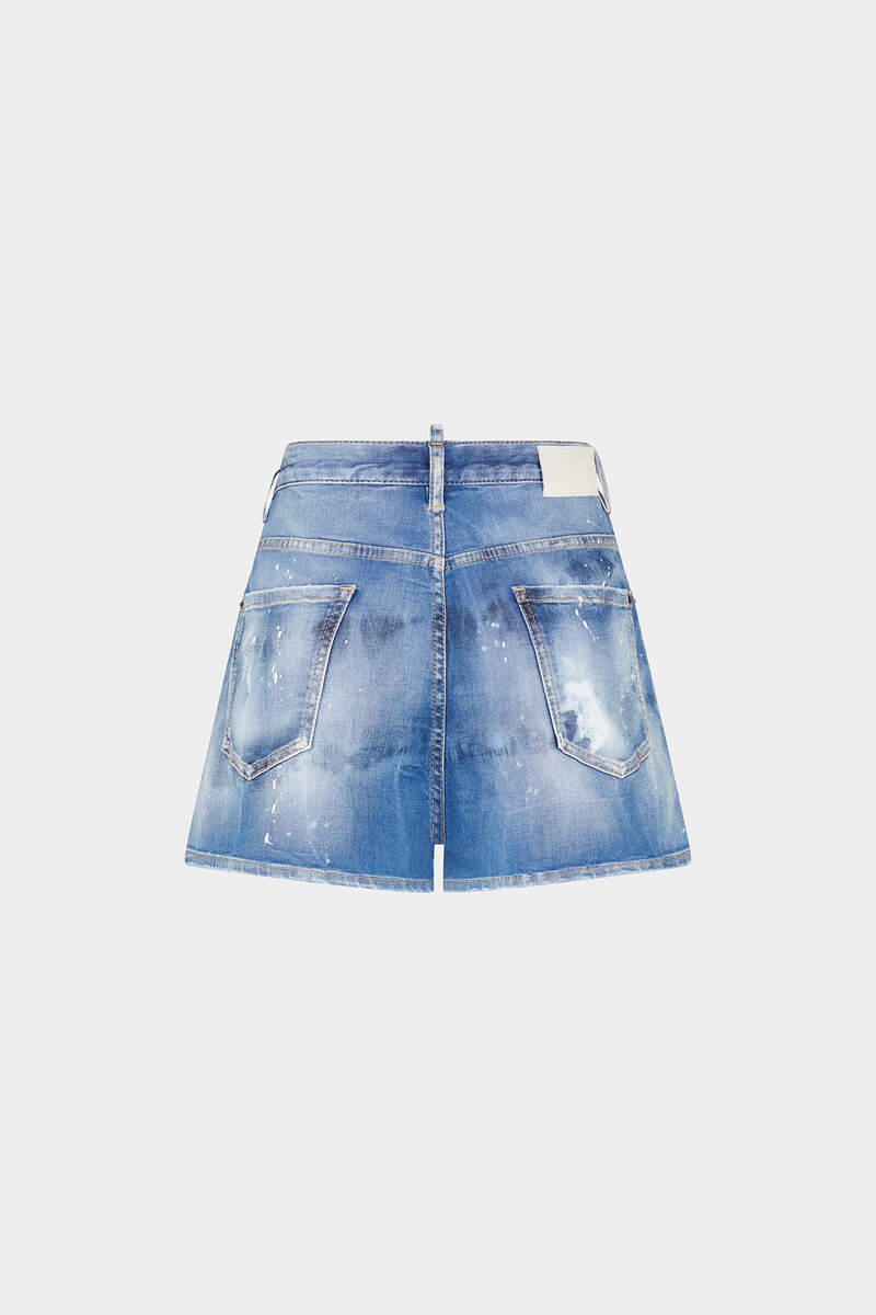 MEDIUM WORN OUT BOOTY WASH DENIM SHORTS - 2