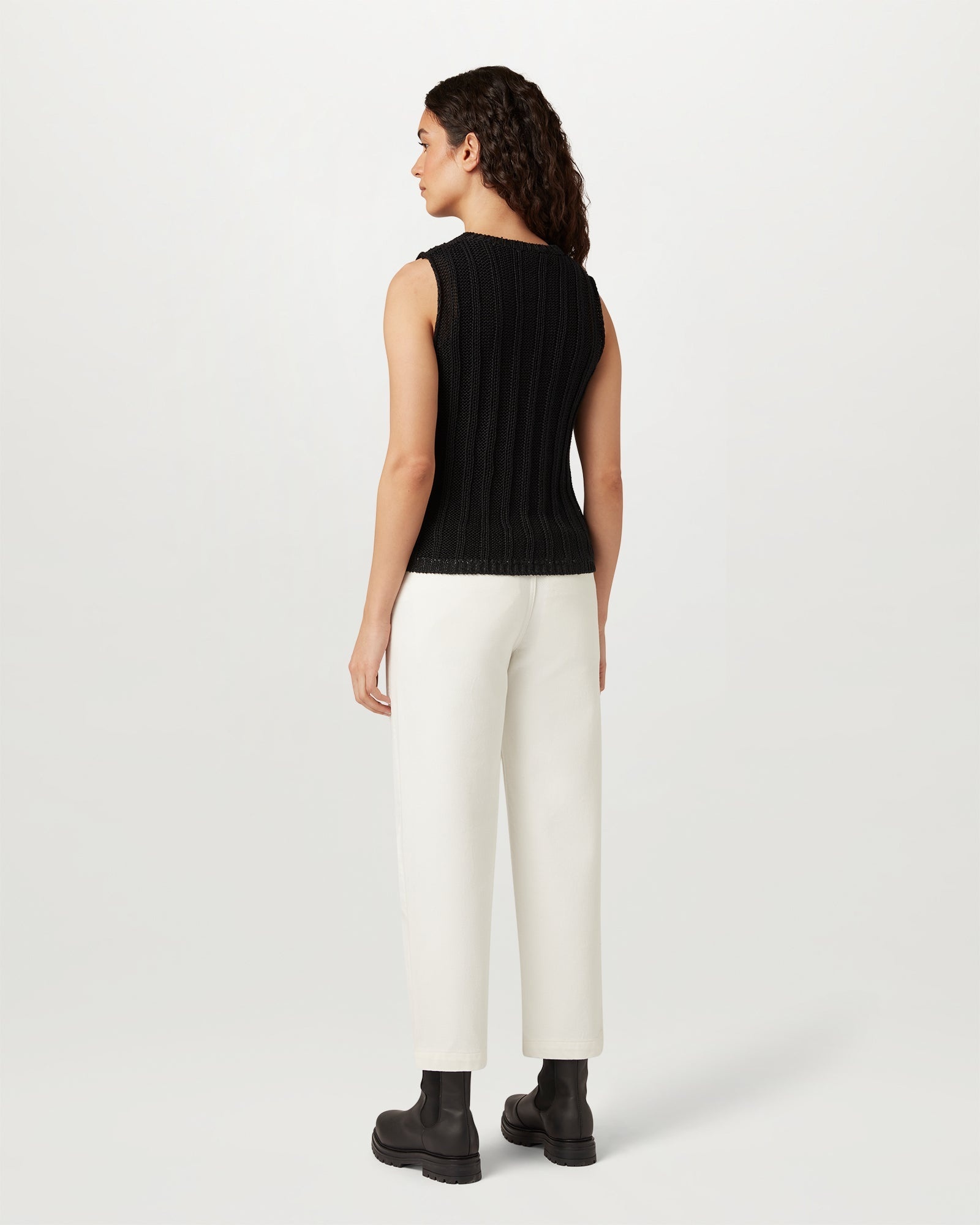 ANCHOR SLEEVELESS VEST - 5