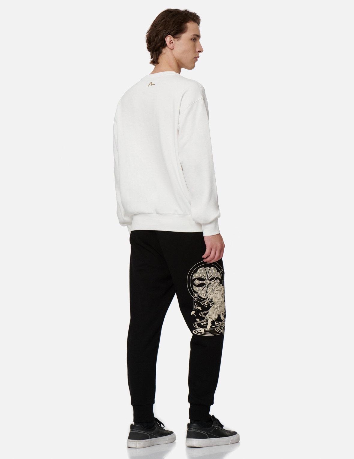 KOI AND WAVE PATTERN KAMON PRINT SWEATSHIRT - 4