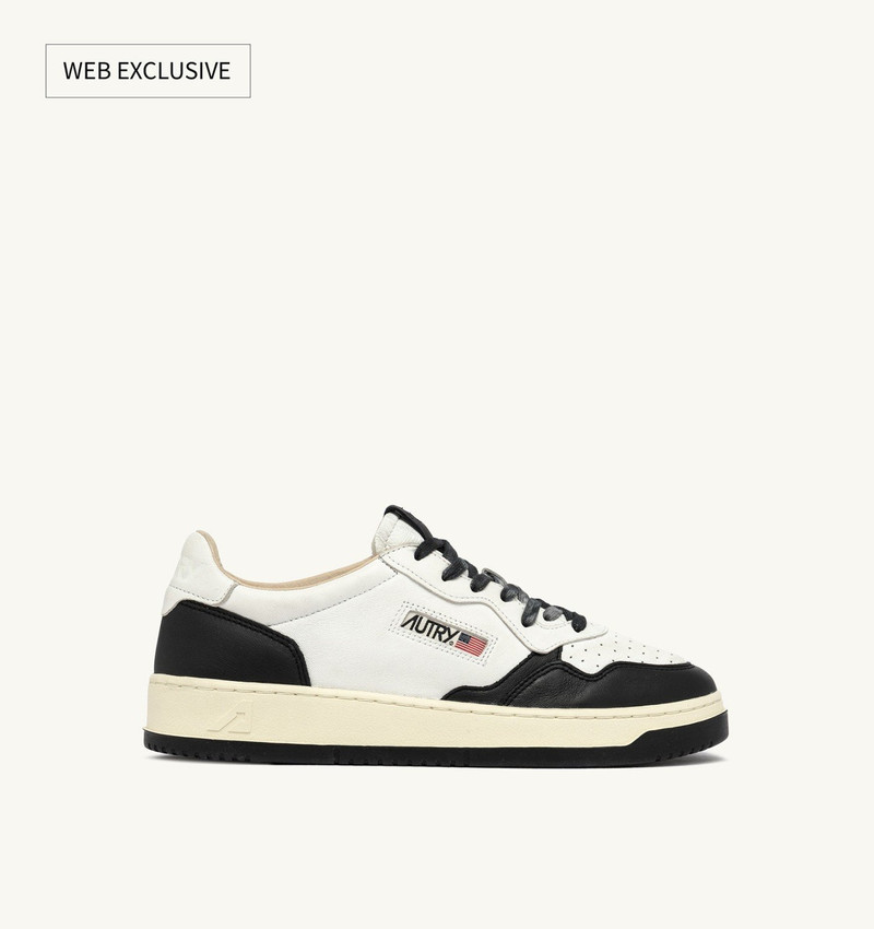 MEDALIST LOW SNEAKERS IN WHITE AND BLACK LEATHER - 1
