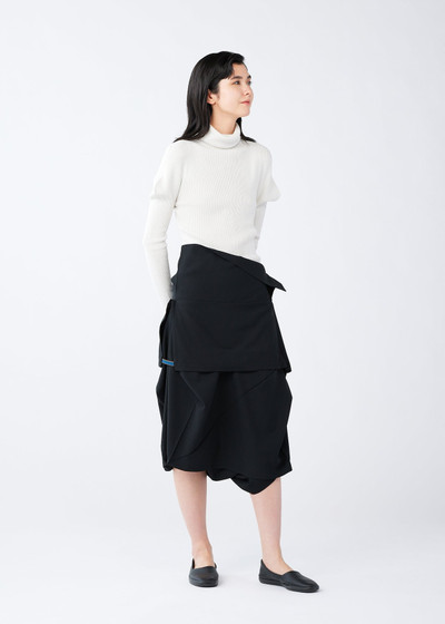 132 5. ISSEY MIYAKE STRATA SOLID PANTS outlook