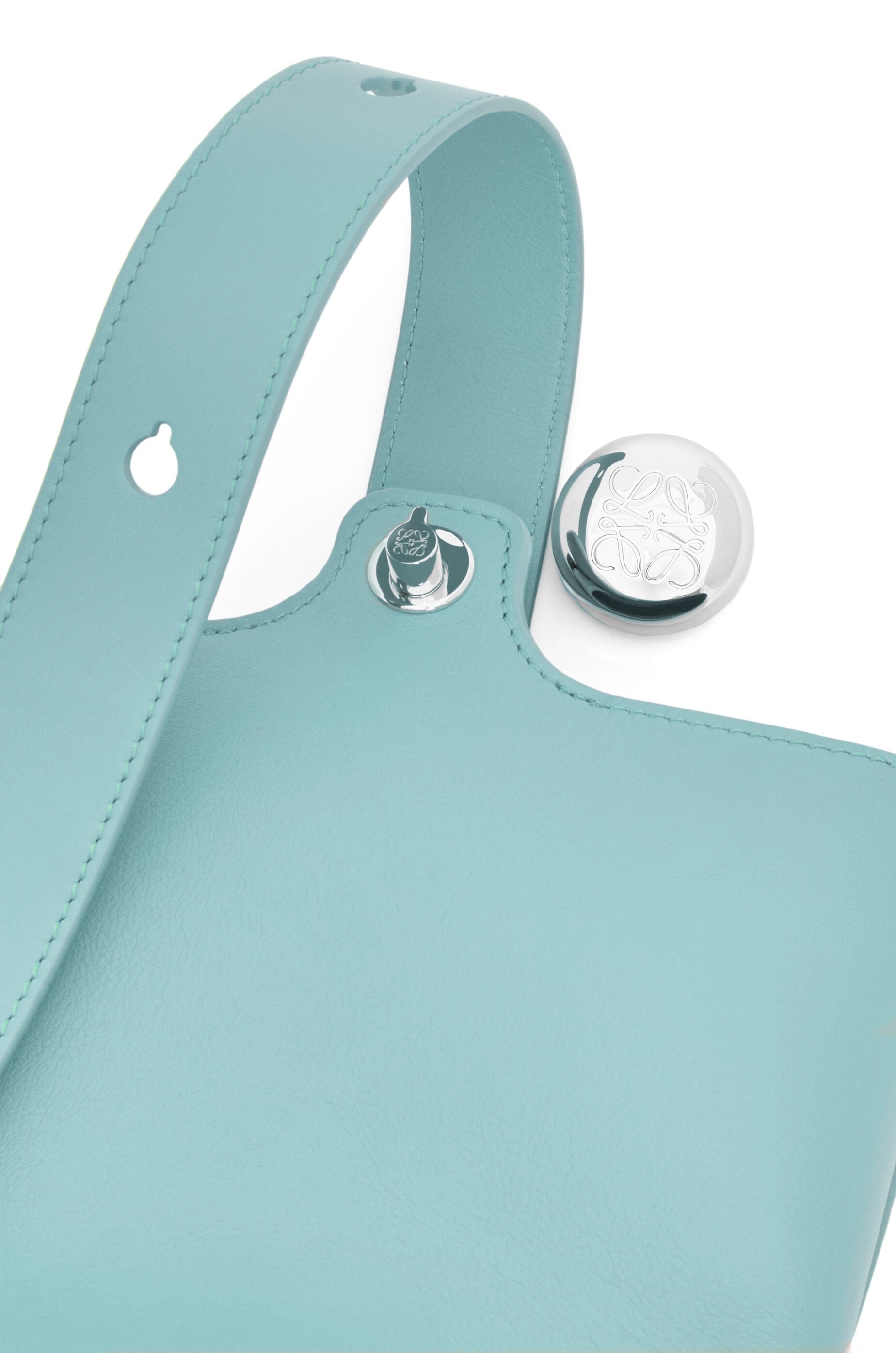 Mini Pebble bucket in smooth calfskin - 7