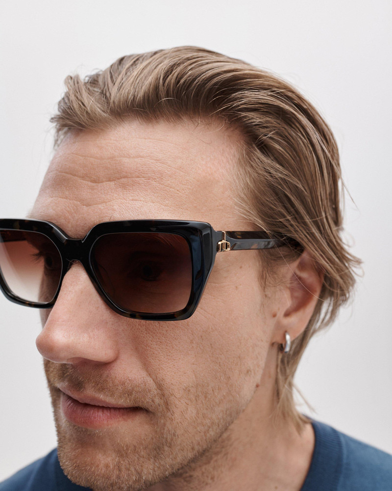 rag & bone Avery Square Sunglasses outlook