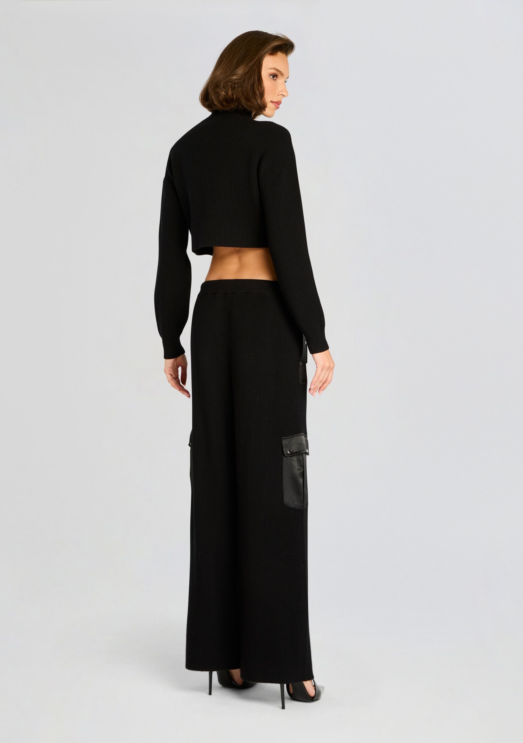 DONNA MID CROPPED SWEATER - 4