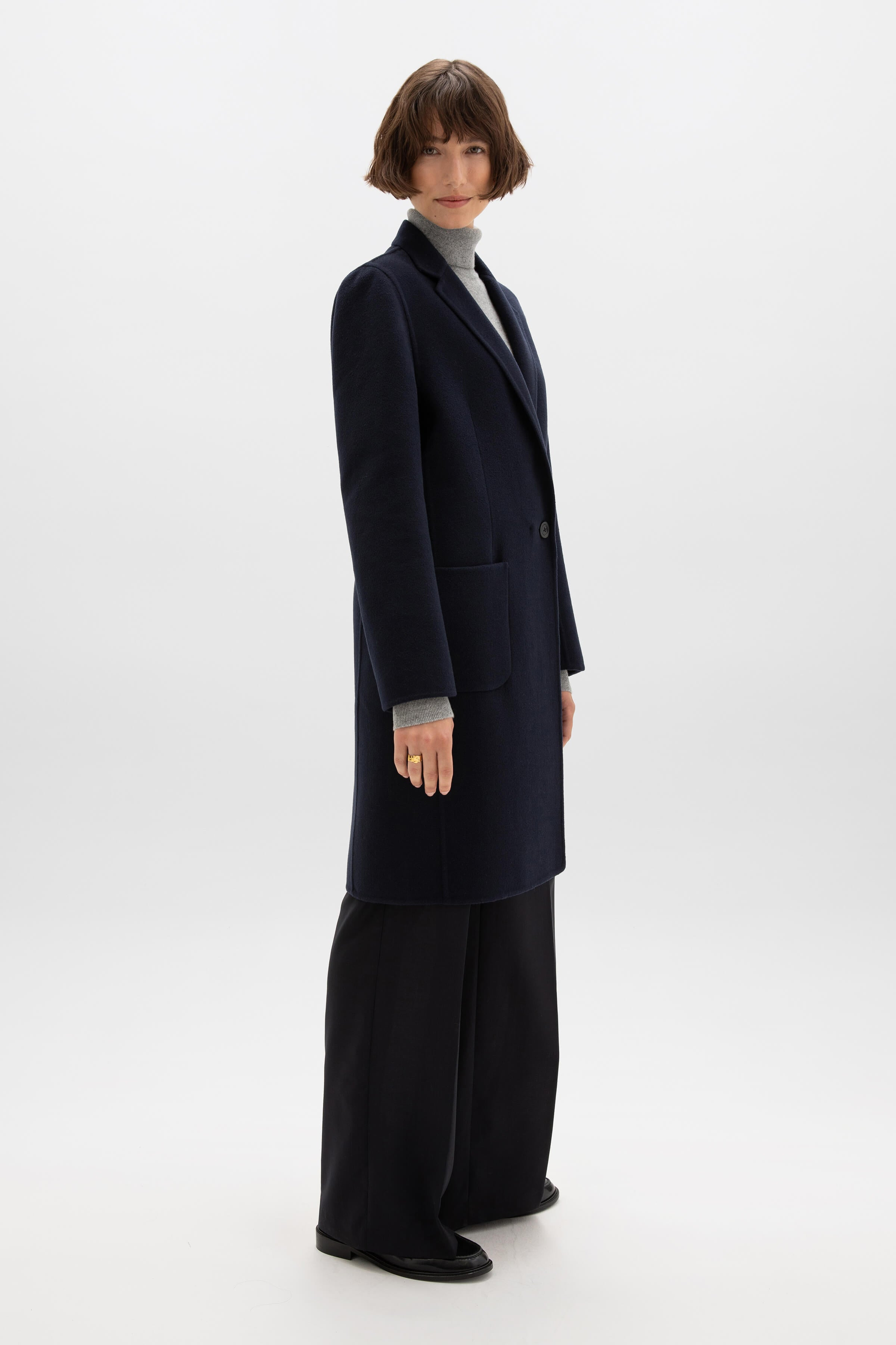 Classic Navy Cashmere Coat - 3