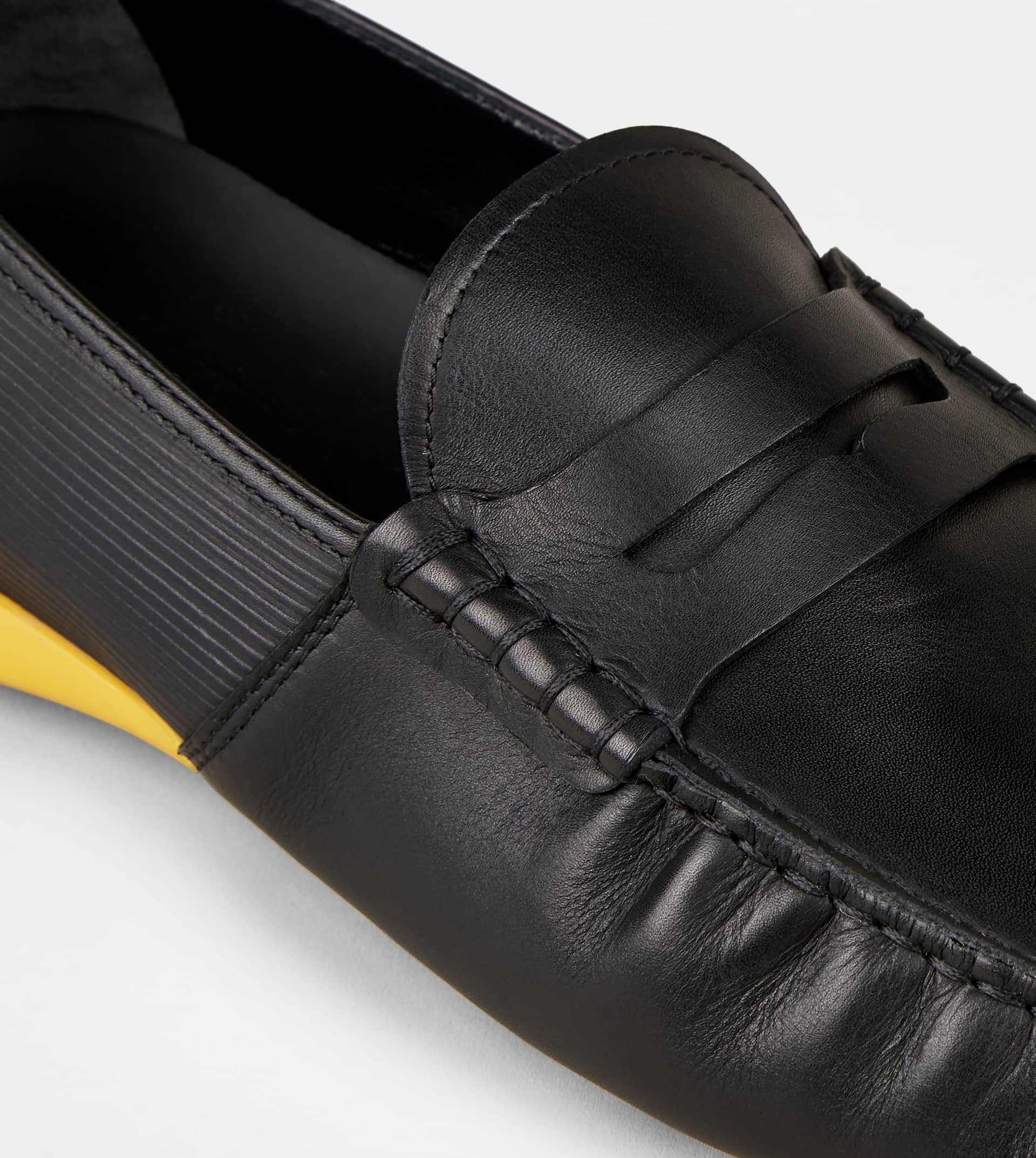 LOAFERS IN LEATHER - BLACK, YELLOW - 6