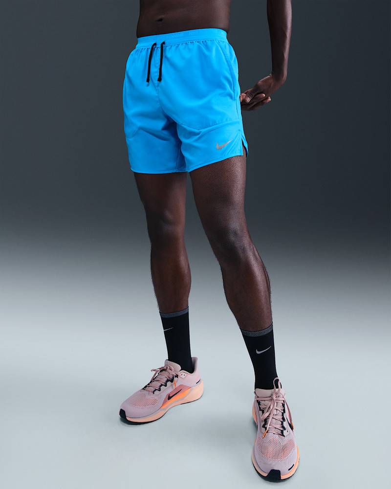 Nike Nike Stride Men's Dri-FIT 7" Brief-Lined Running Shorts outlook