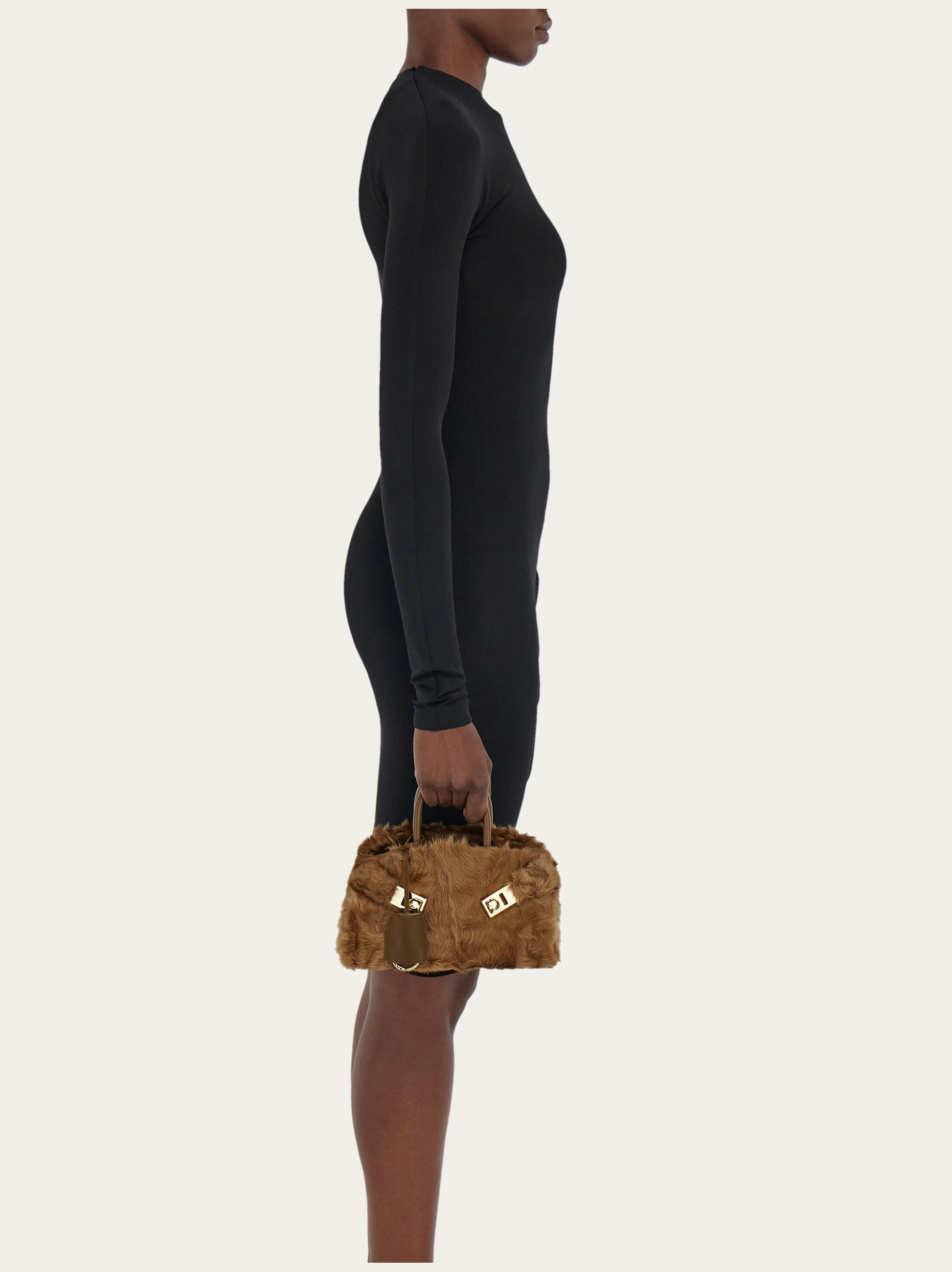 Hug handbag (XS) - 2