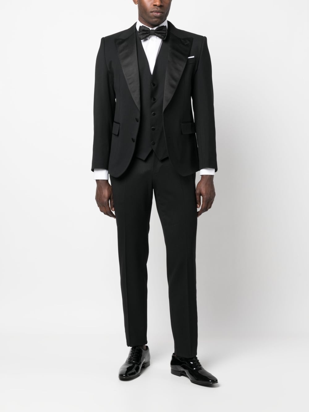 tuxedo-style three-piece suit - 2