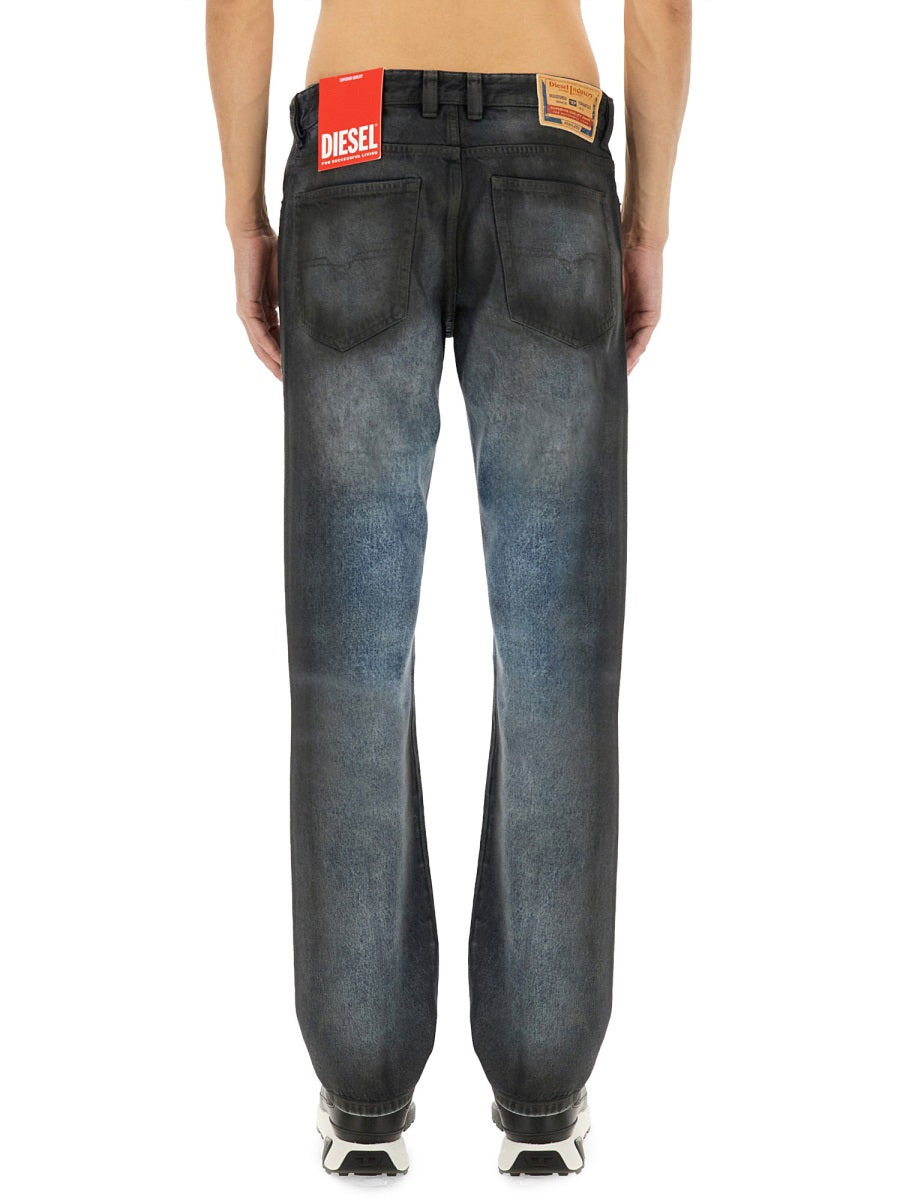 Diesel Men "1993 D-Vyl-Fsg1" Jeans - 3