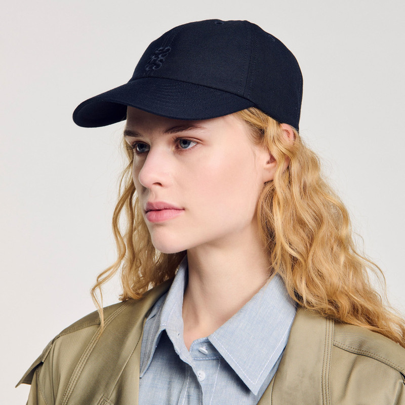 Sandro CAP WITH TIED SCARF outlook