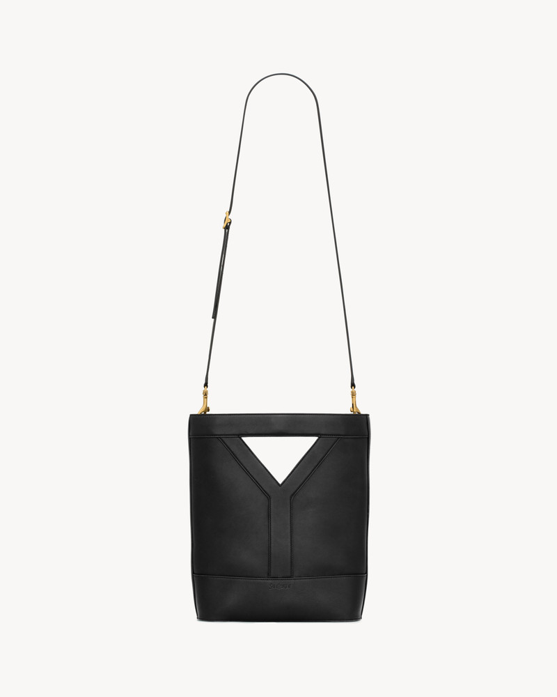 SAINT LAURENT Y SMALL BUCKET IN LEATHER outlook