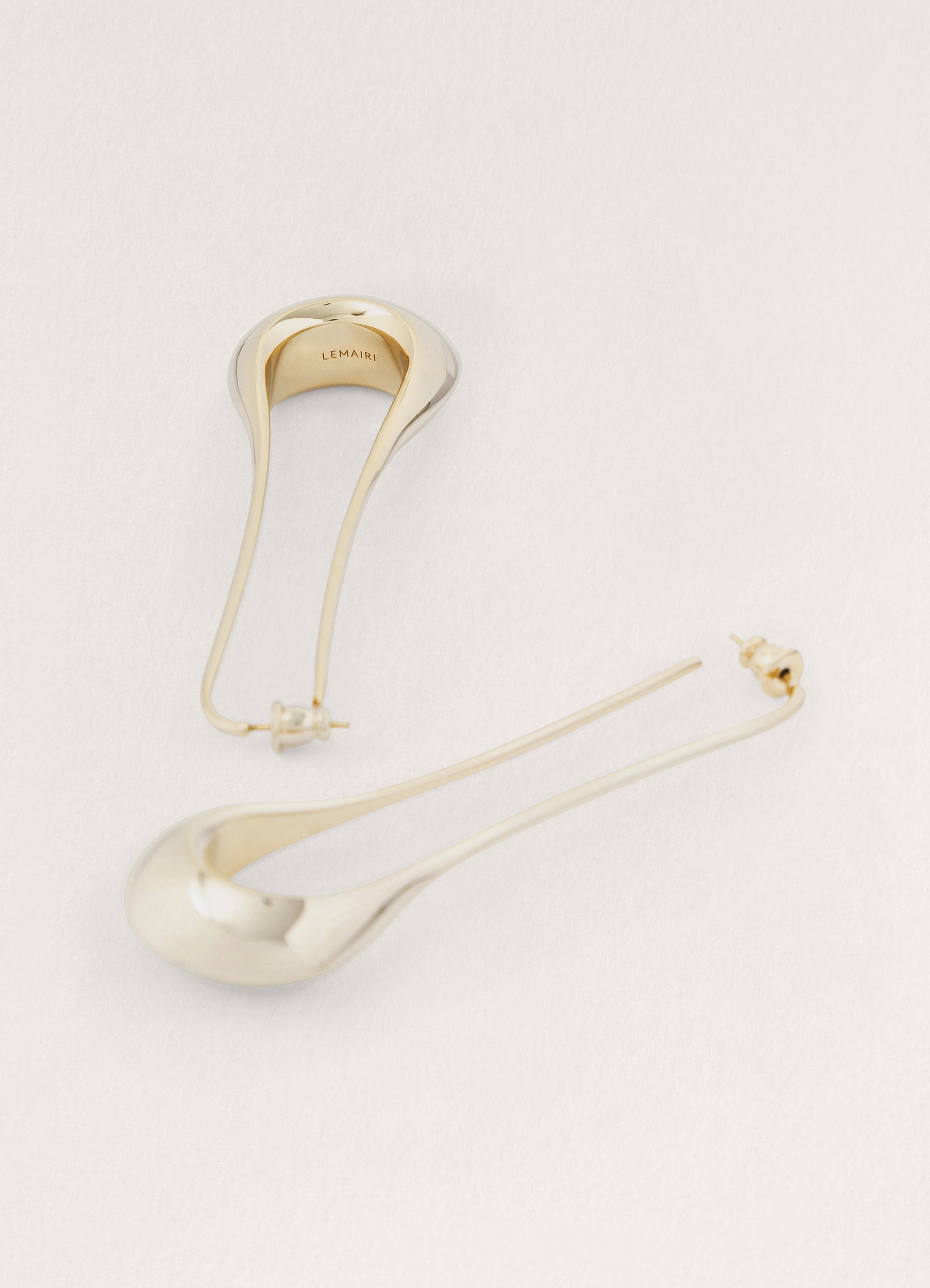 LONG DROP EARRINGS
BRONZE - 2