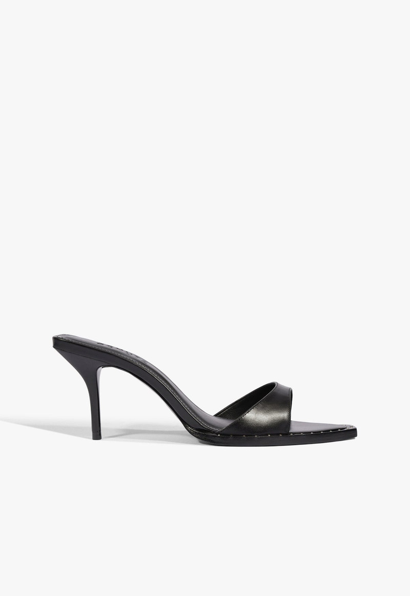 Elodie Welt Sandal 1