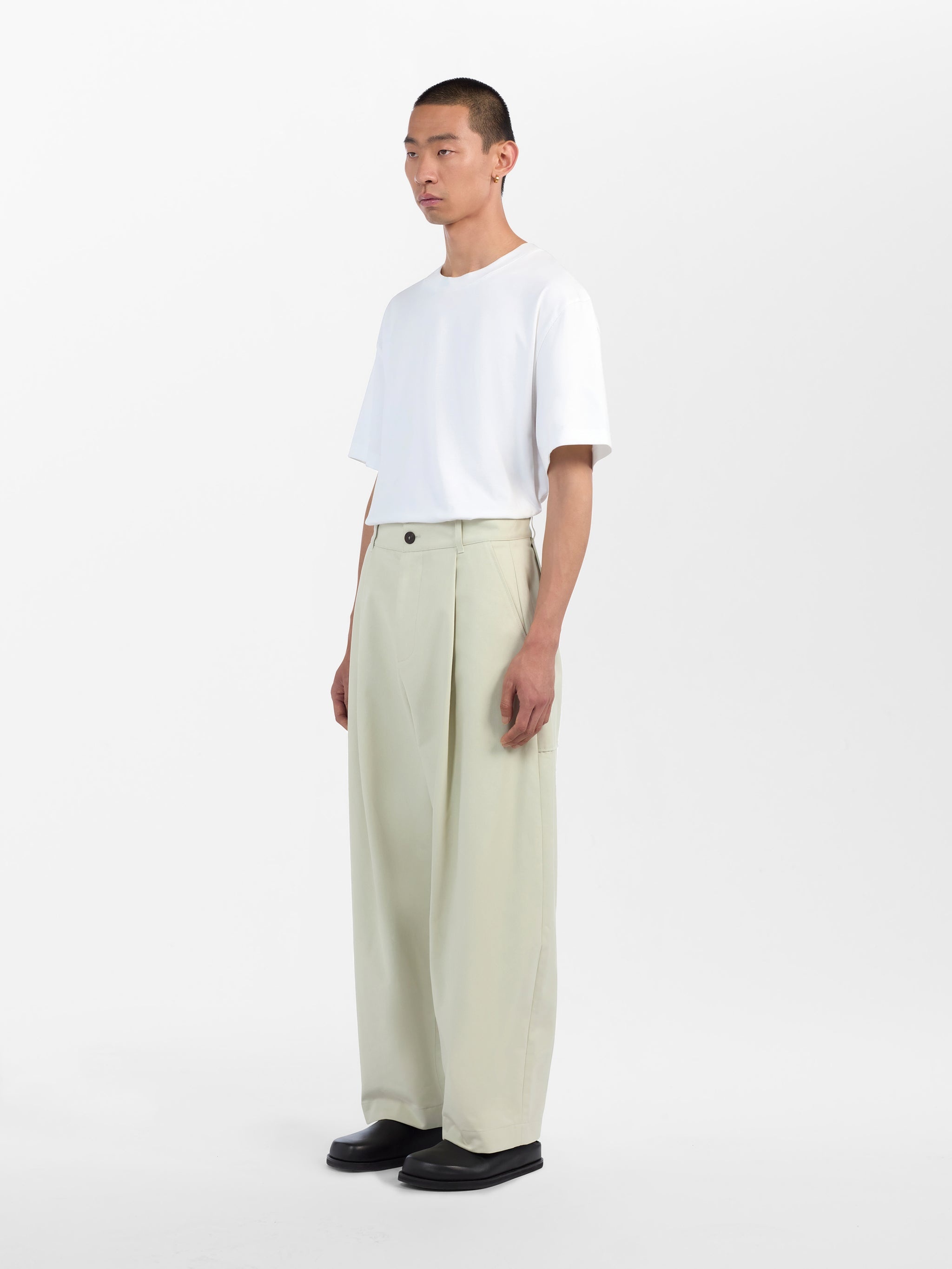 STUDIO NICHOLSON MONTELLO フーディ Studio Nicholson Fall 2024 Puts Fabric First | Hypebeast