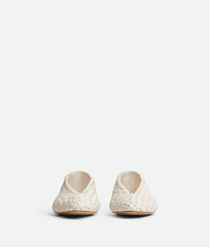 Bottega Veneta Sofia Ballerina outlook