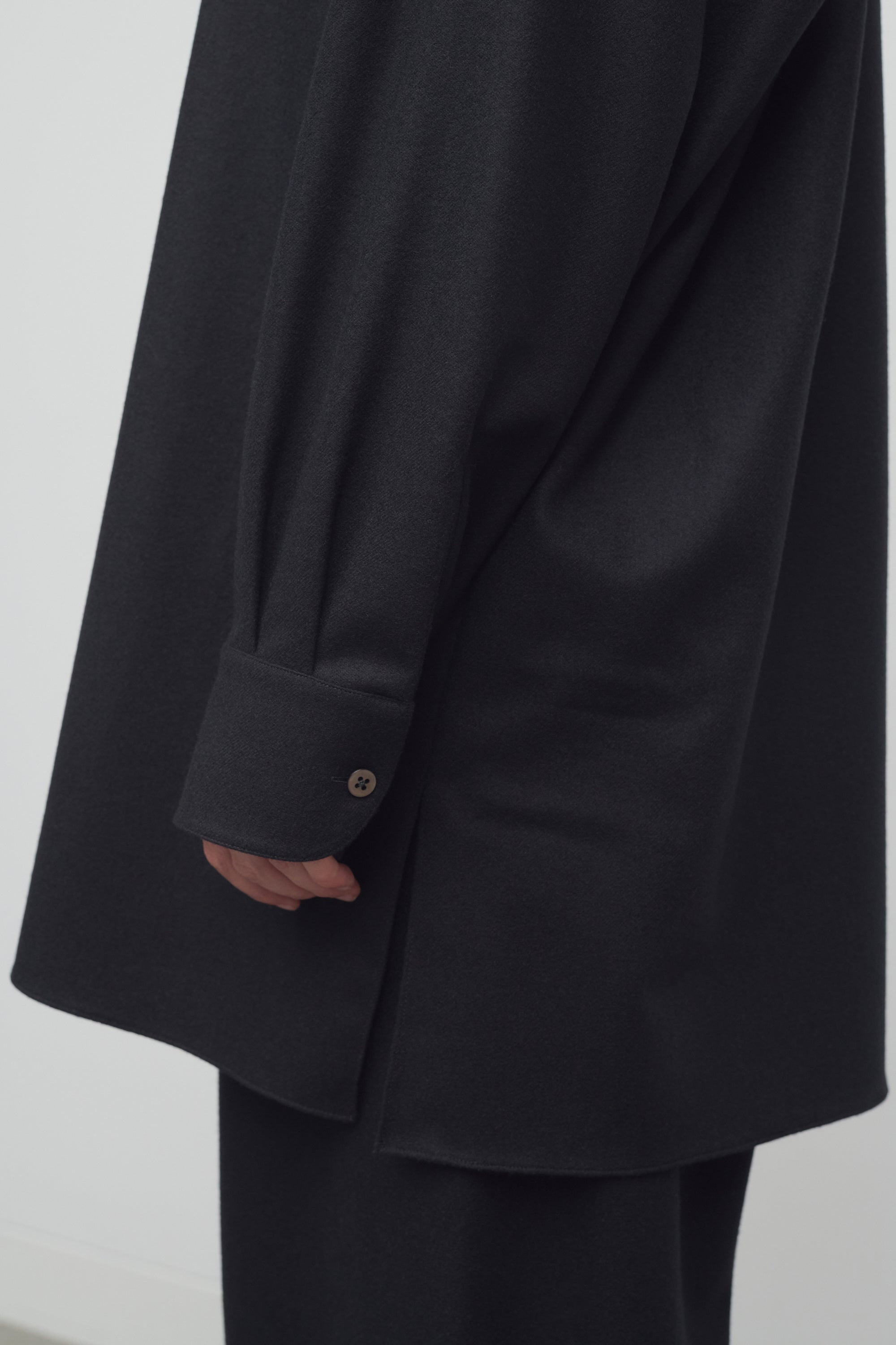Komako Shirt in Wool and Cashmere - 6