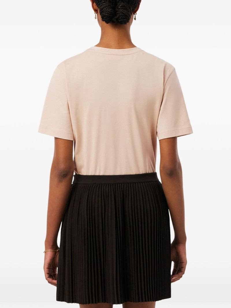 V-neck T-shirt 3