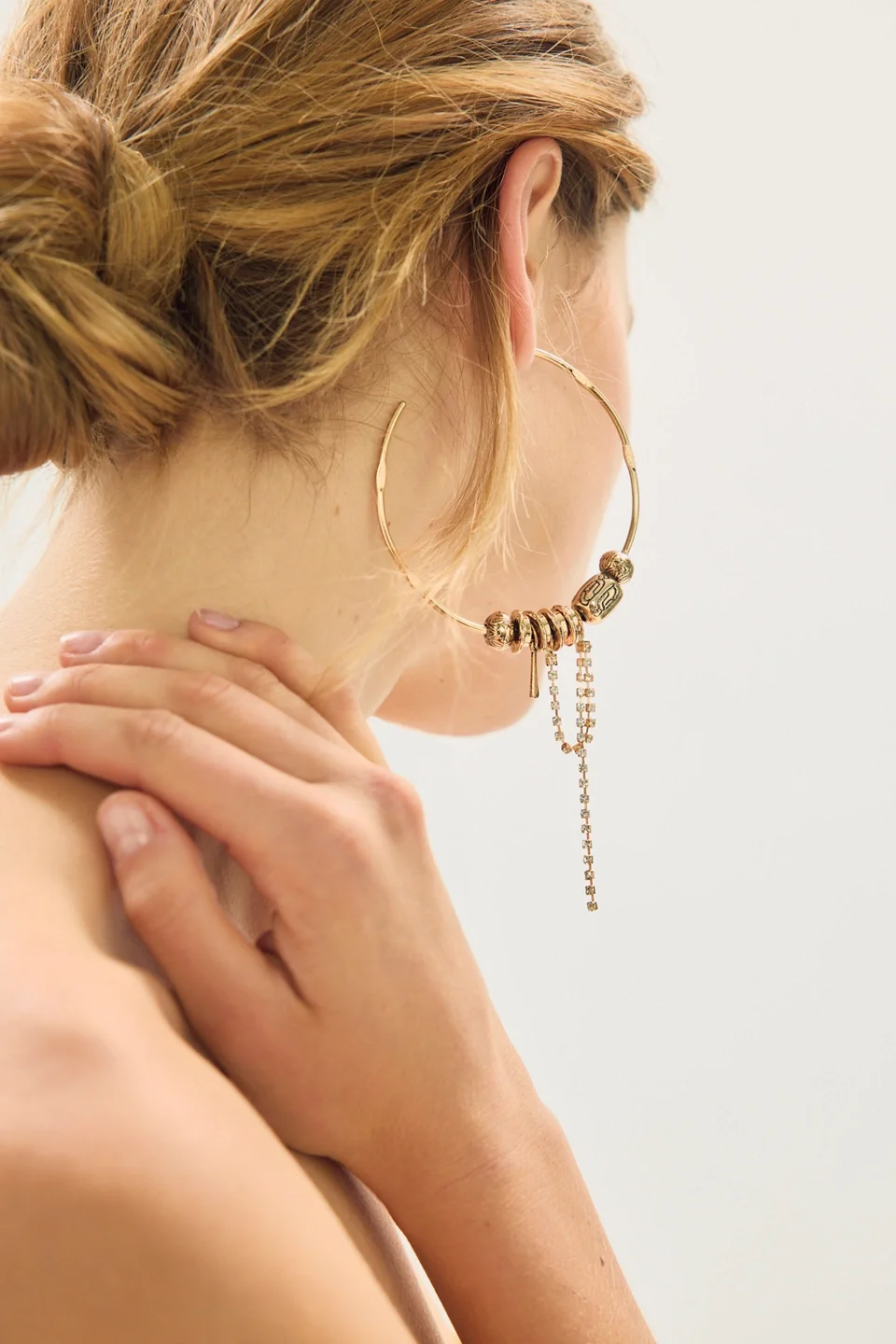 Flume Hoops - 1