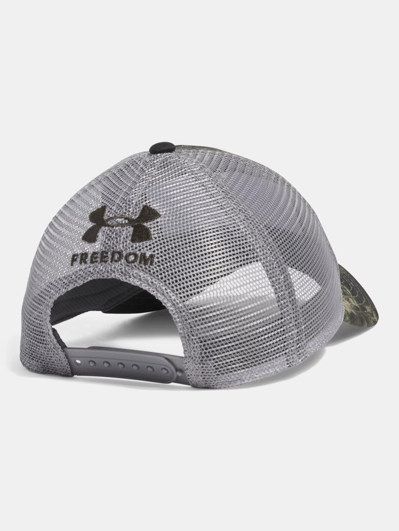 Under Armour Men's UA Blitzing Sideline Collegiate Trucker Snapback Hat outlook