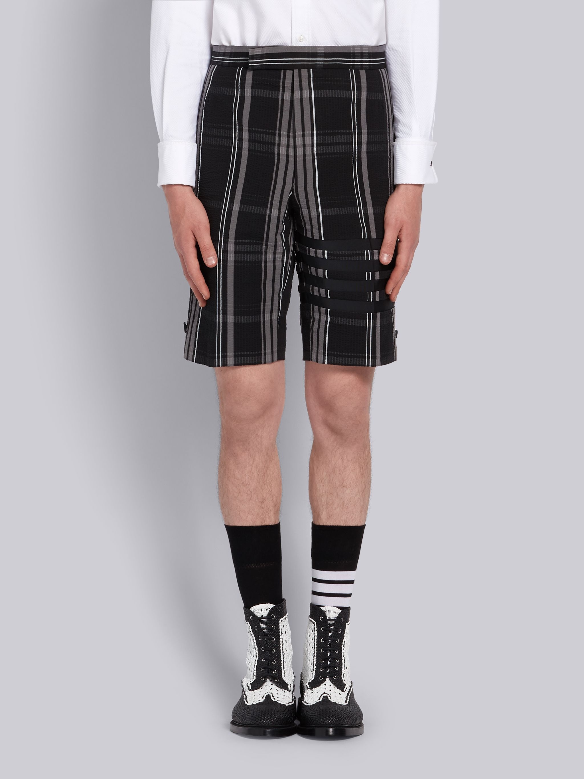 Black Plaid Seersucker 4-bar Classic Short - 1