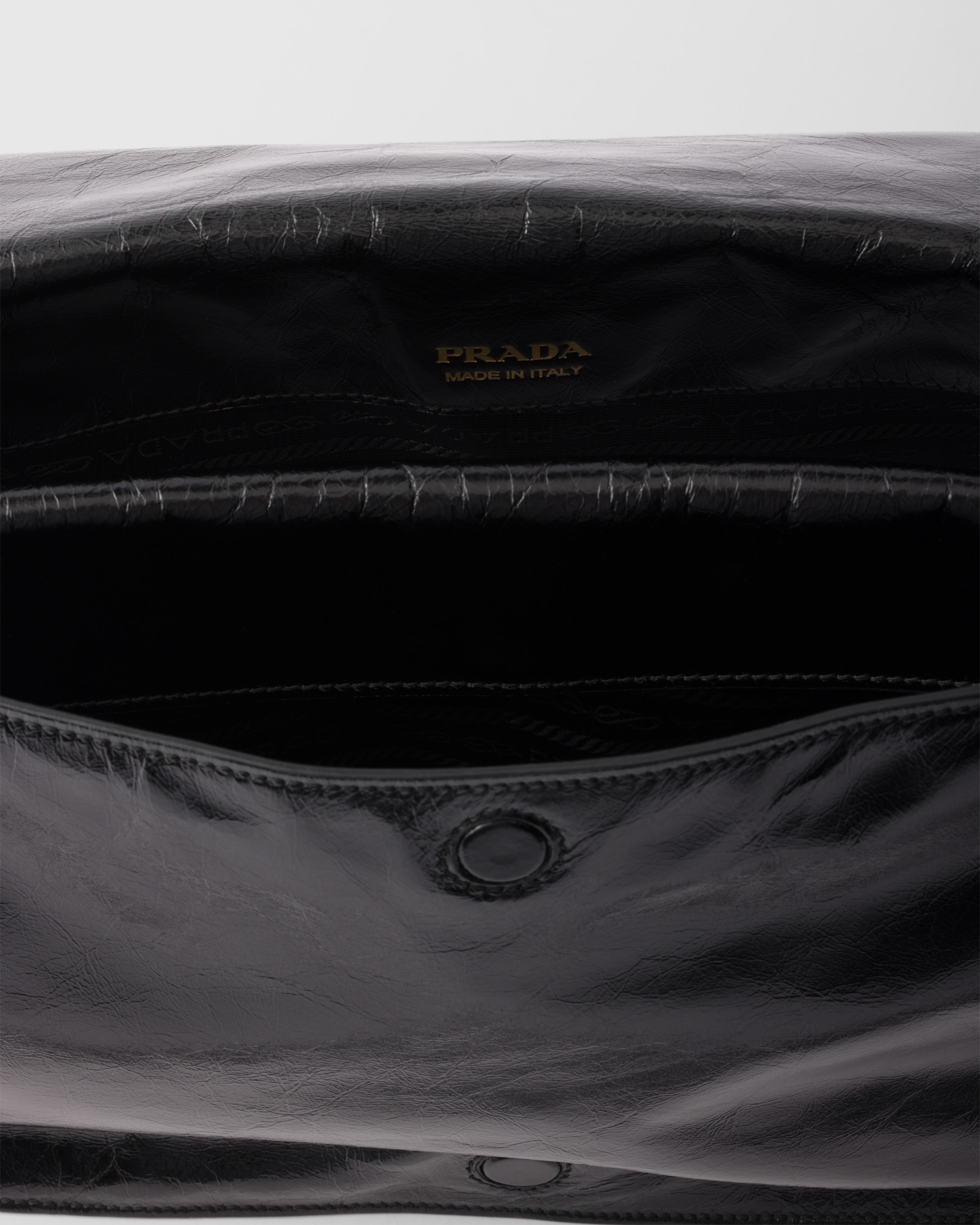 Medium leather shoulder bag - 4