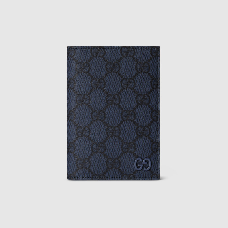 Blue interior GG passport case 1