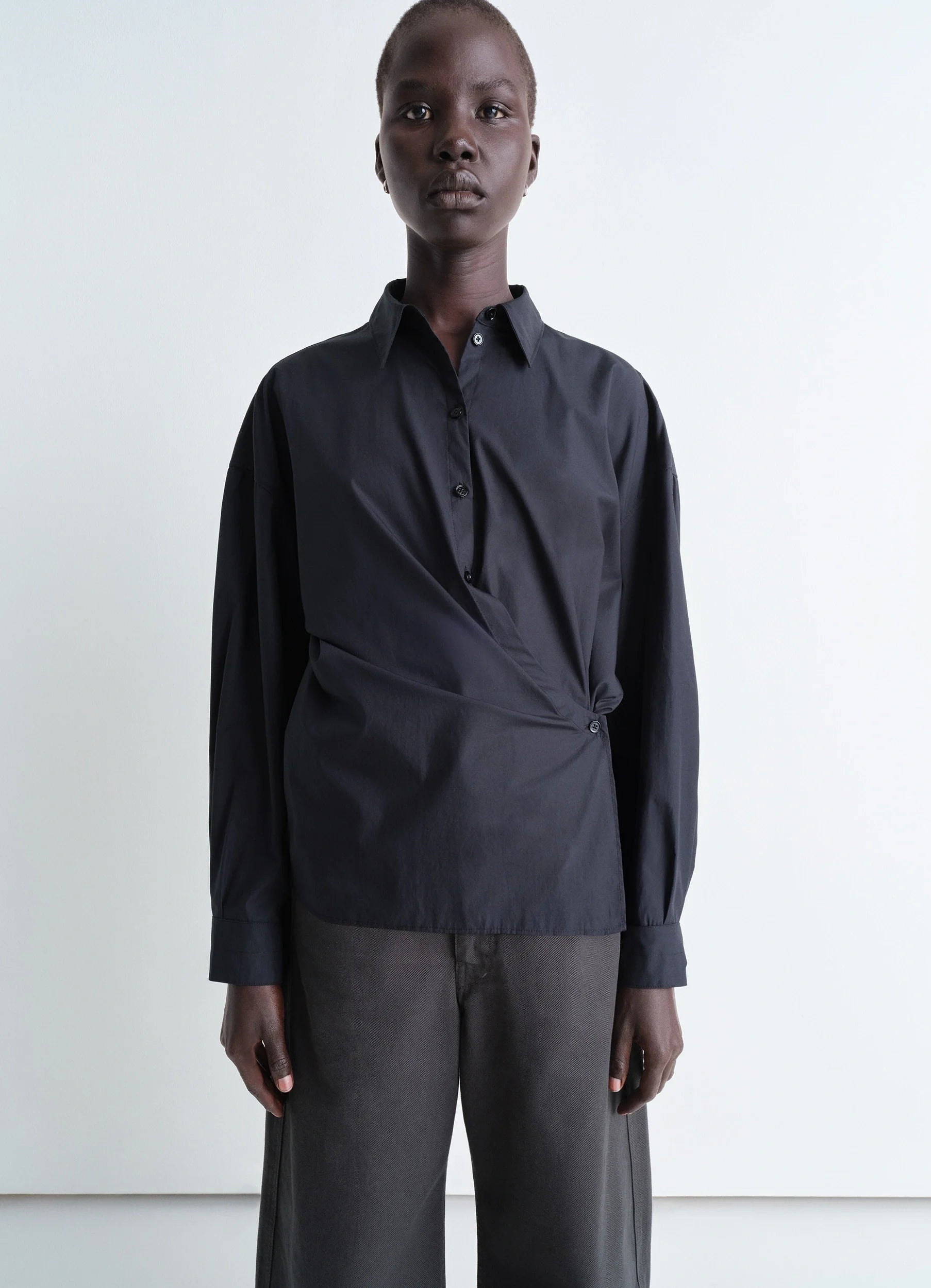 STRAIGHT COLLAR TWISTED SHIRT - 2