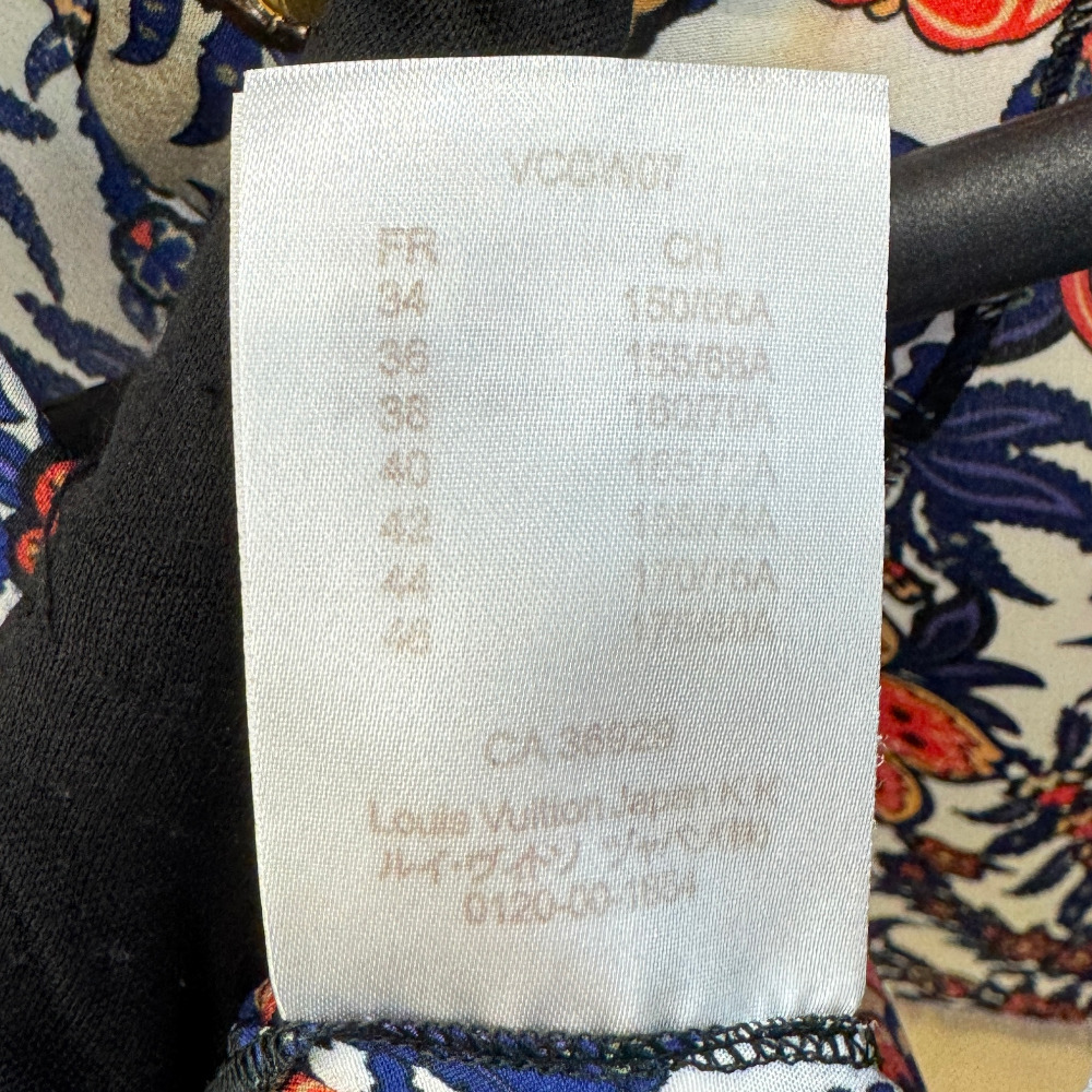 Louis - Louis Vuitton silk short-sleeved dress - 22