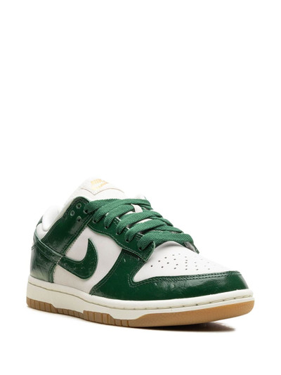 Nike Dunk Low LX "Gorge Green Ostrich" sneakers outlook