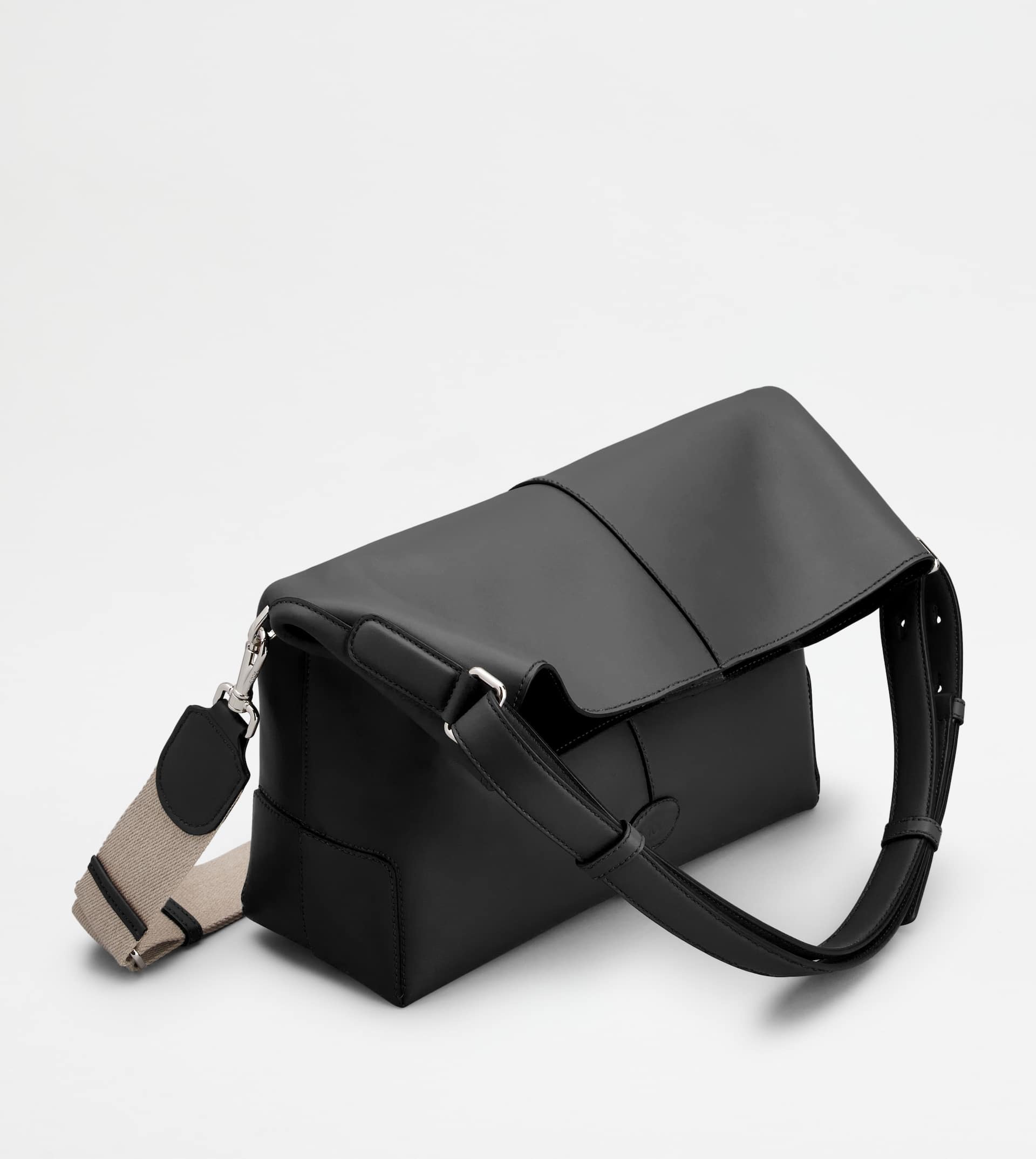 TOD'S DI BAG SHOULDER BAG IN LEATHER SMALL - BLACK - 5