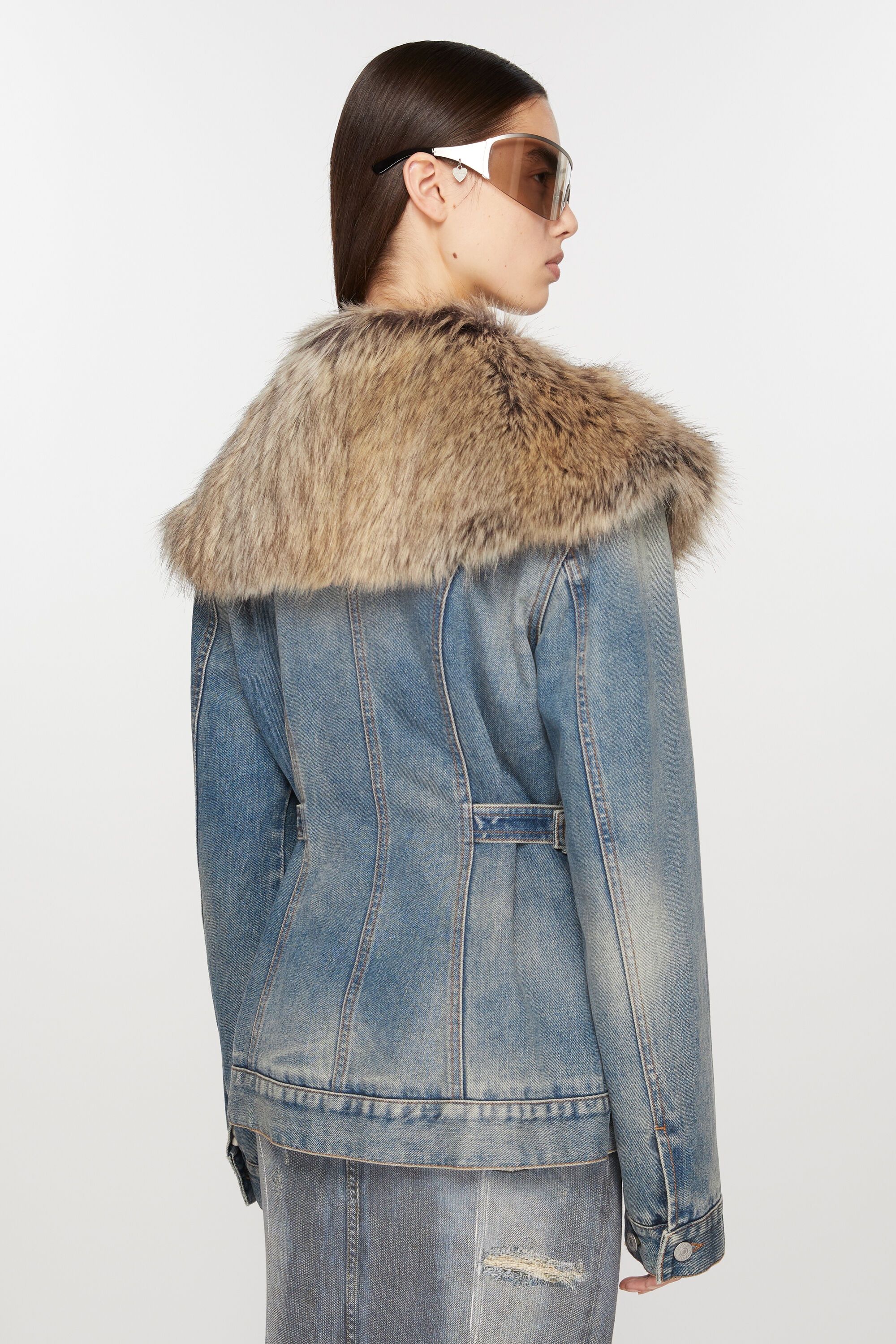 Furry trim denim jacket - Mid Blue - 4