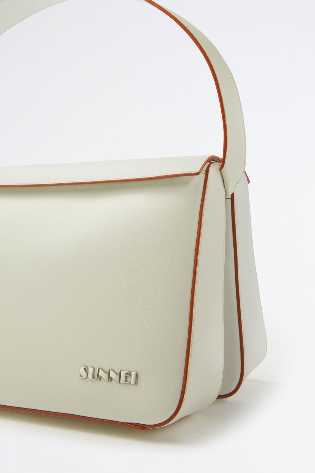 WHITE PESO BAG - 4