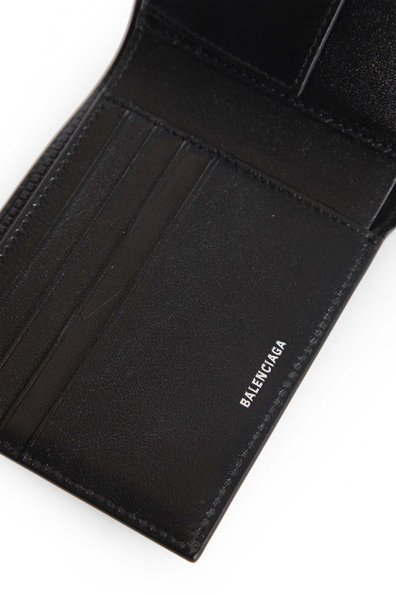 Credit-Square-Folded-Coin-Wallet-I - 4