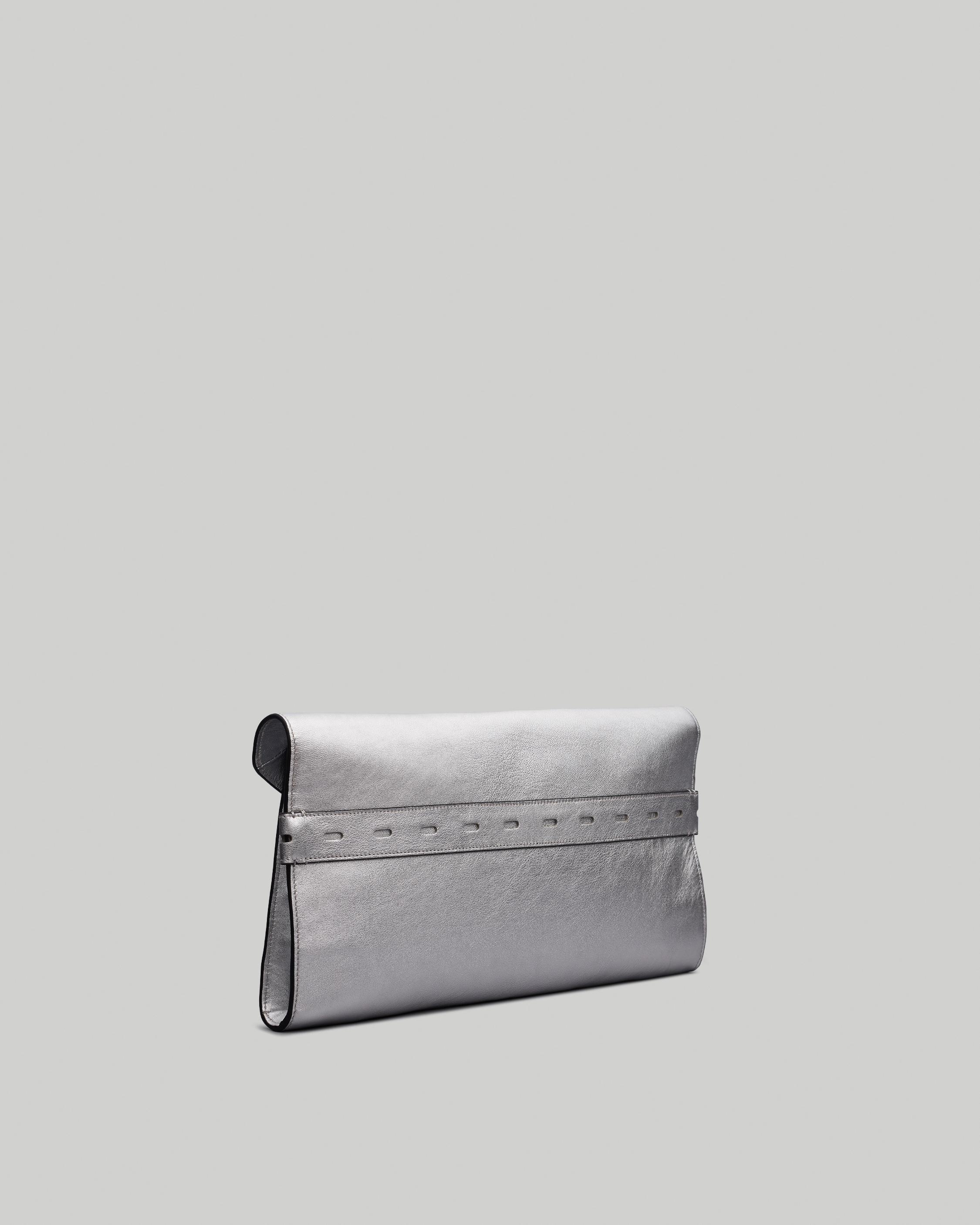 Field Folio Clutch - Sheepskin
Large Clutch Bag - 3